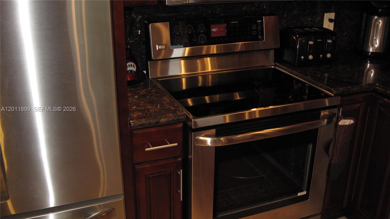 MALAGA TOWERS CONDO - Residential
