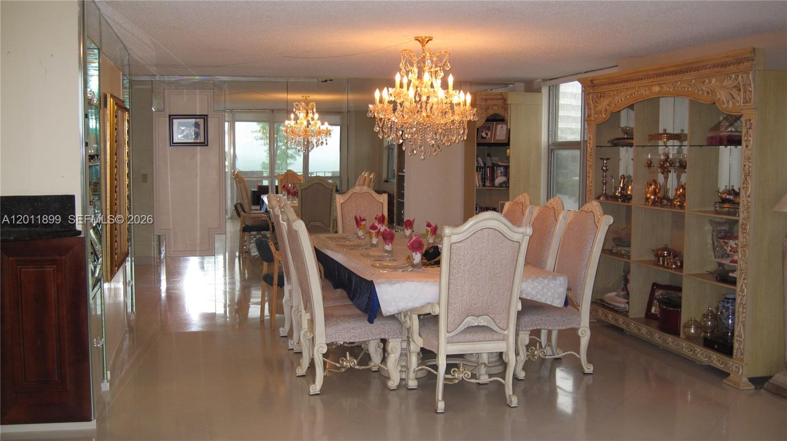 MALAGA TOWERS CONDO - Residential