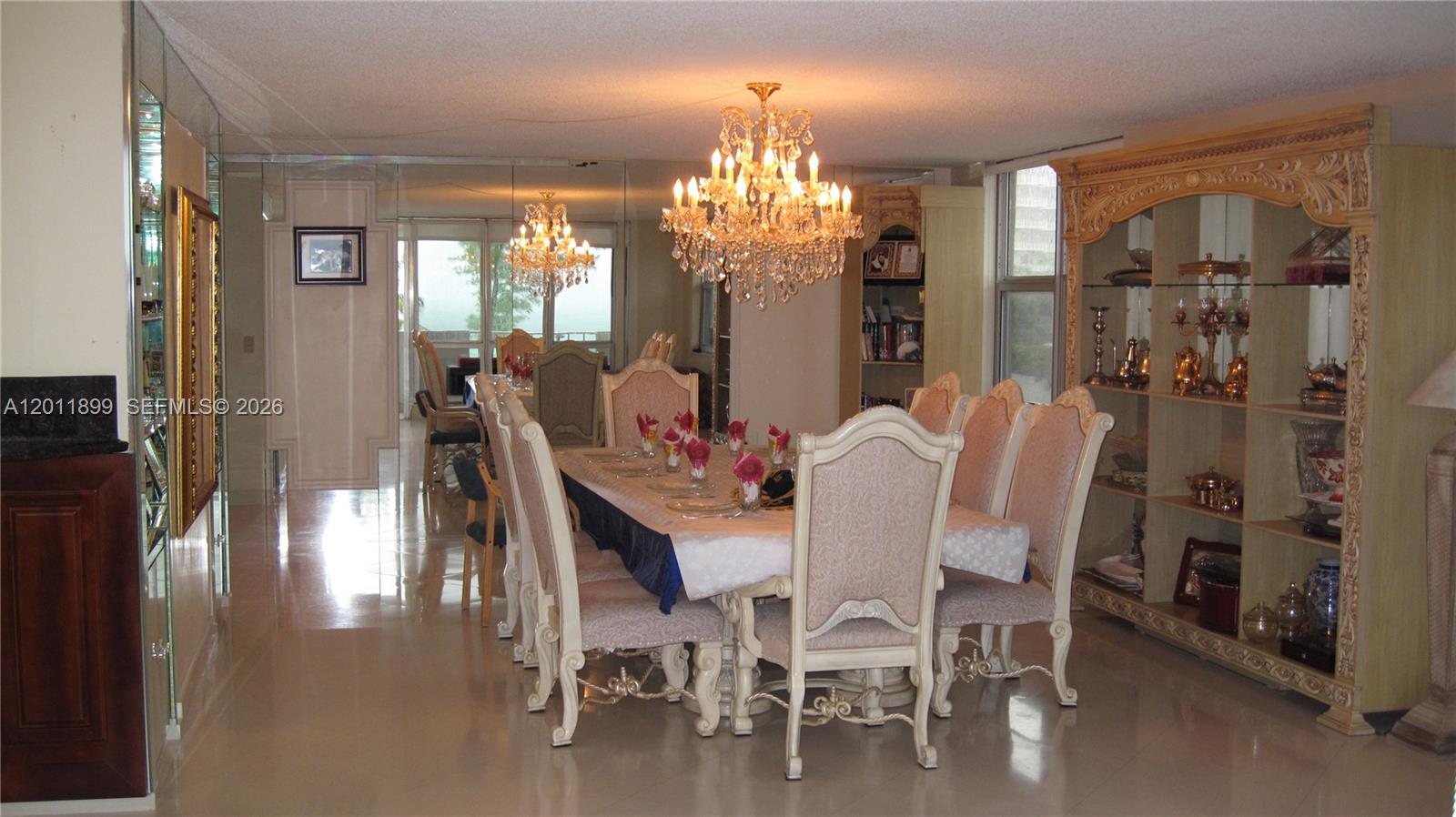 MALAGA TOWERS CONDO - Residential