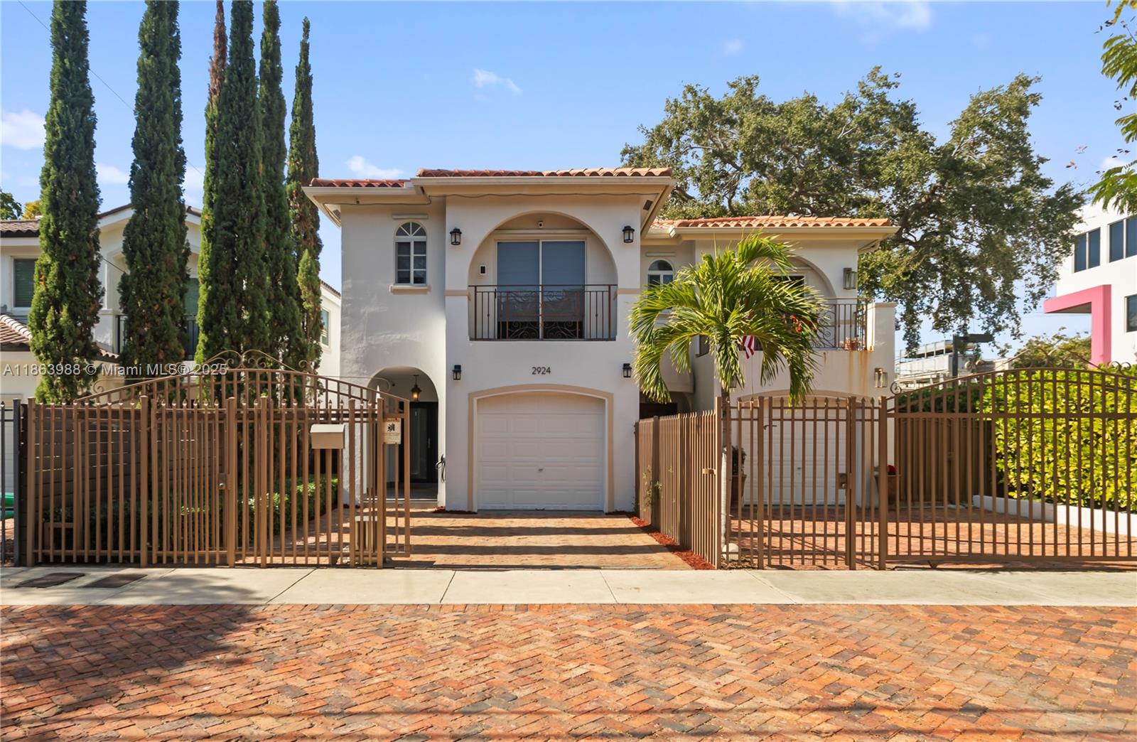 This beautiful Coconut Grove property offers 3 spacious bedrooms, 2 & a half bathrooms & a one-car garage with excellent storage space. It entails a wonderful open-concept layout that radiates natural lighting throughout the house to accent its sleek finishes. The kitchen comes equipped with all the necessary appliances, custom cabinetry, & an island ideal for prepping everyday meals & entertaining. The patio has a pergola and an outdoor kitchen perfect for get-togethers or playing with the kids. Each bedroom has blackout curtains for a good night’s sleep, & the master bedroom includes a spacious walk-in closet for 2 & a balcony. Within walking distance to the Grove’s vibrant dining, shopping, & parks, this home is the PERFECT gift to the family for the holidays. Book your showing today!