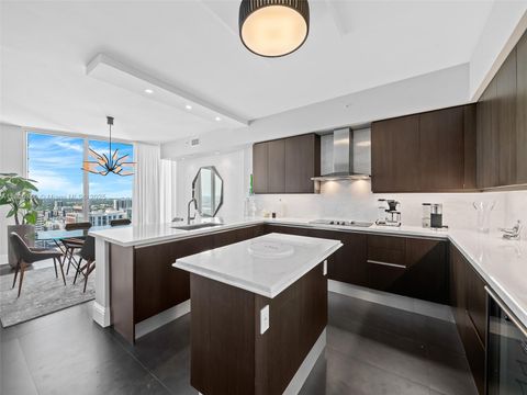 333 Las Olas Way 3603 Fort Lauderdale FL 33301
