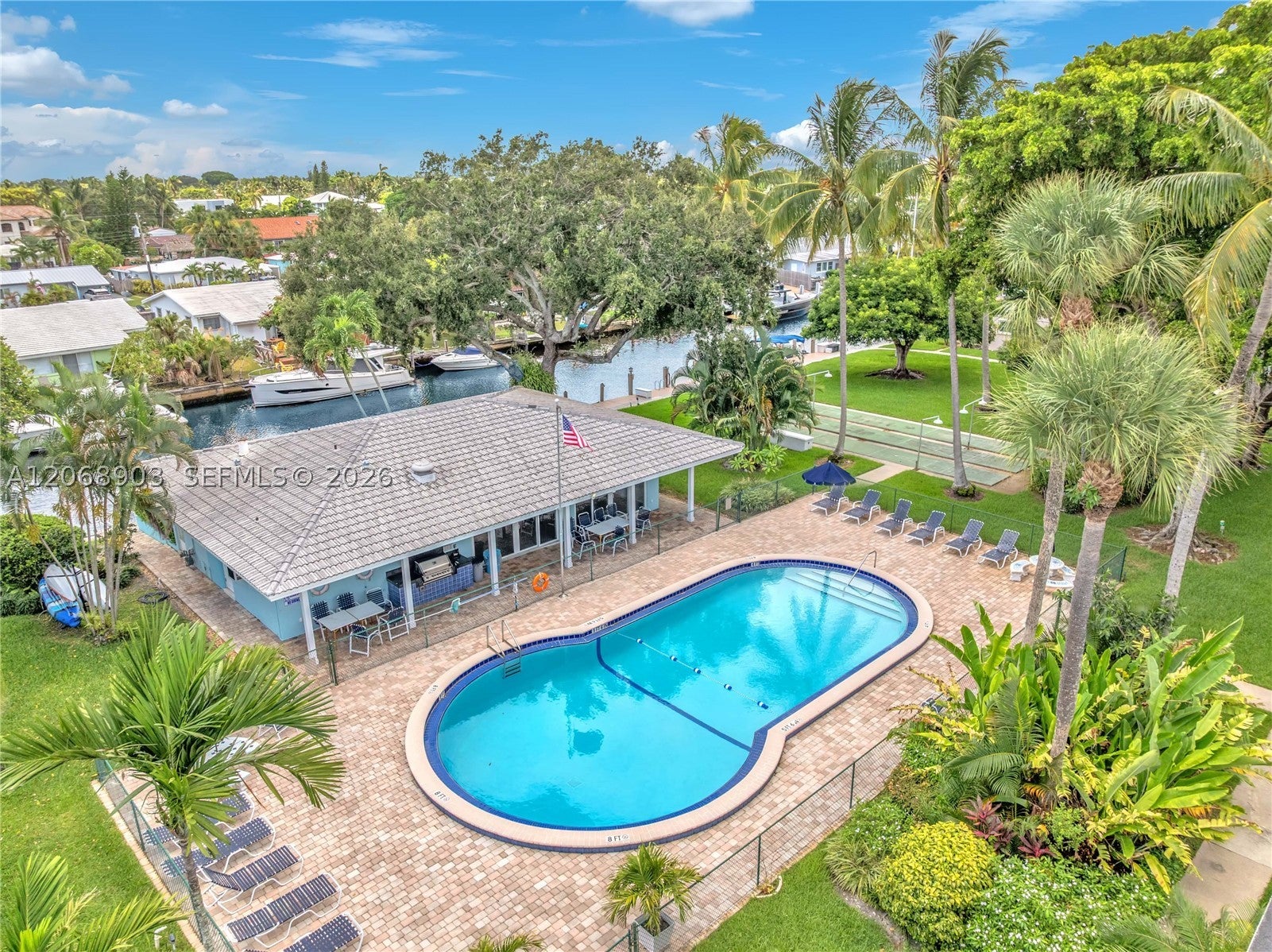 1100 SW 12th St 309