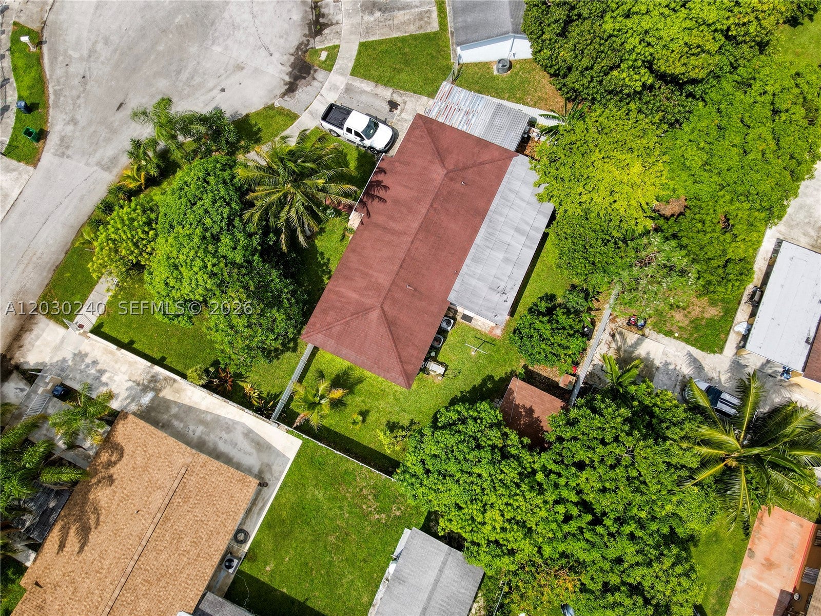 15825 SW 305th Ter, Homestead FL 33033