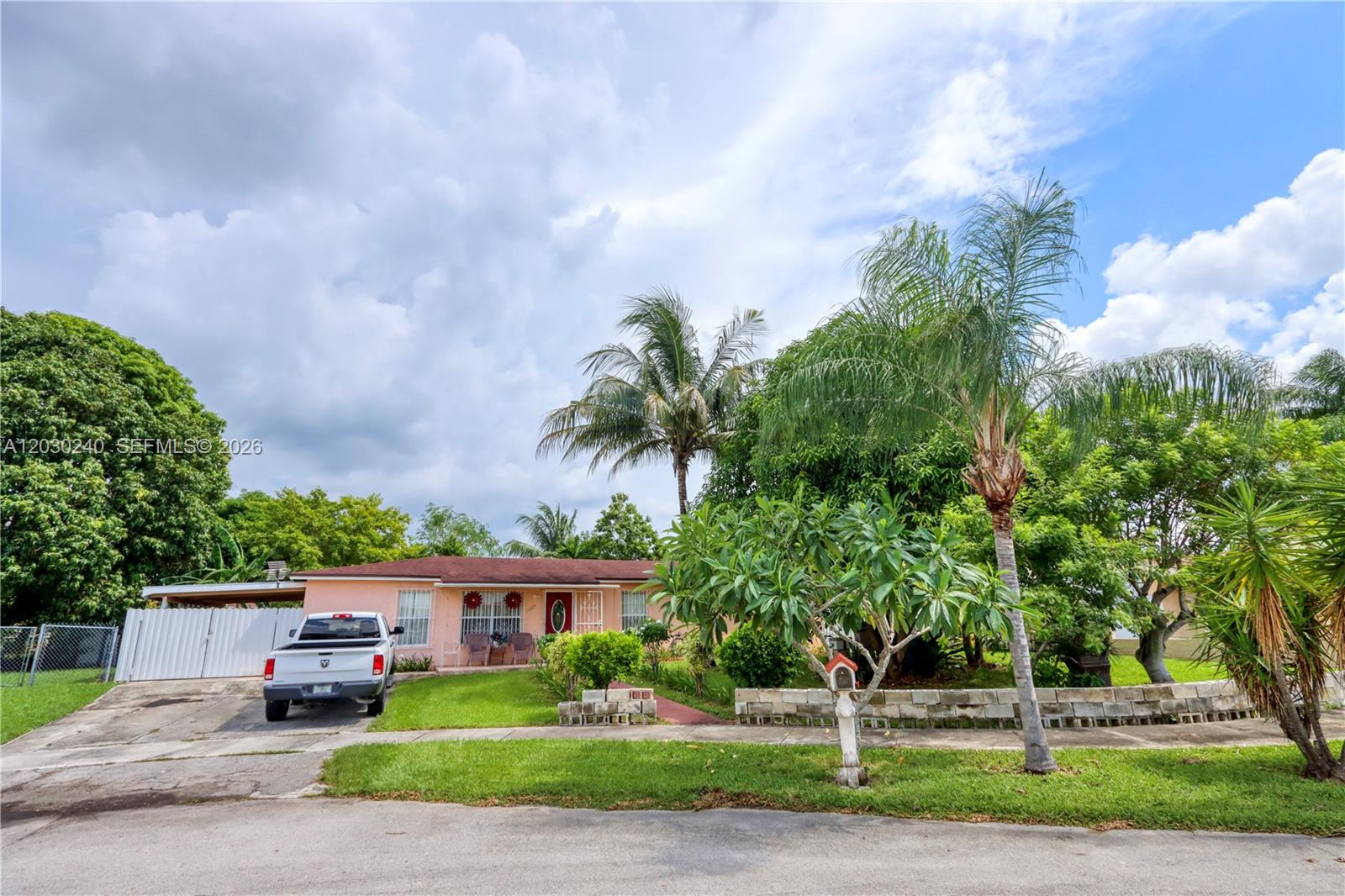 15825 SW 305th Ter