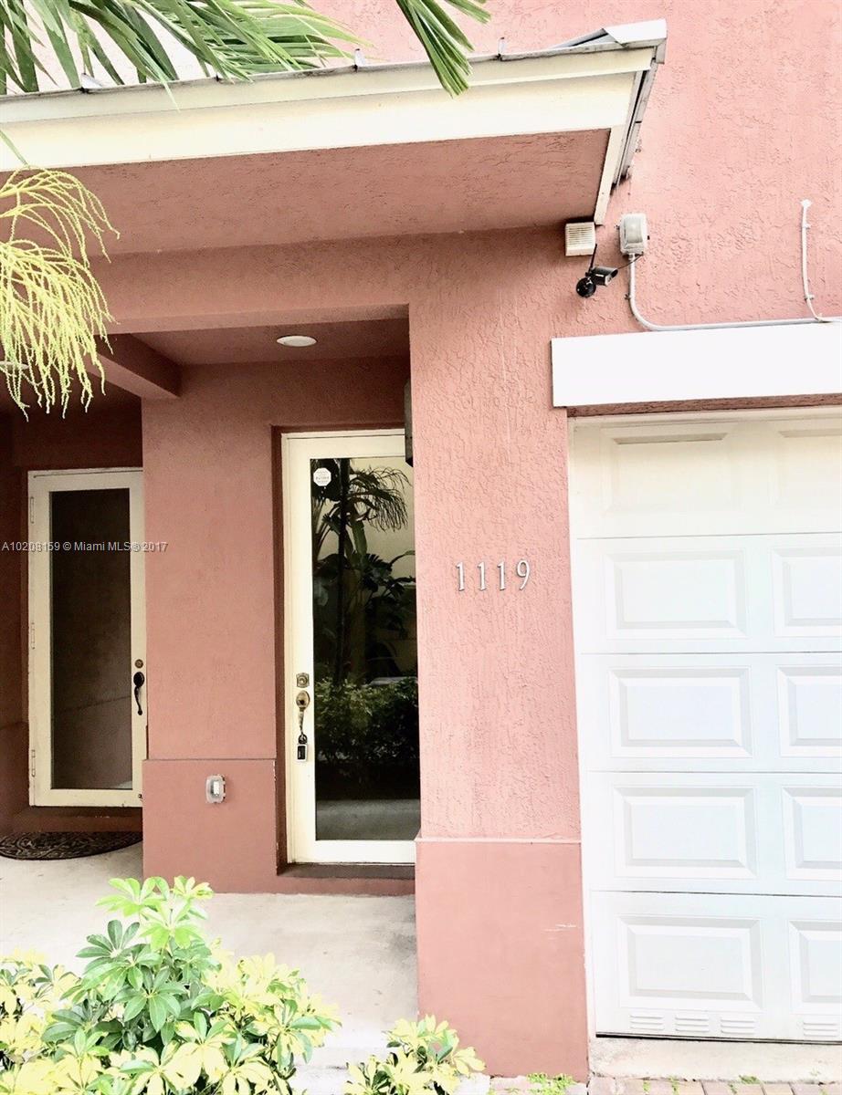 Waverly Place 2-19 D - Residential Lease