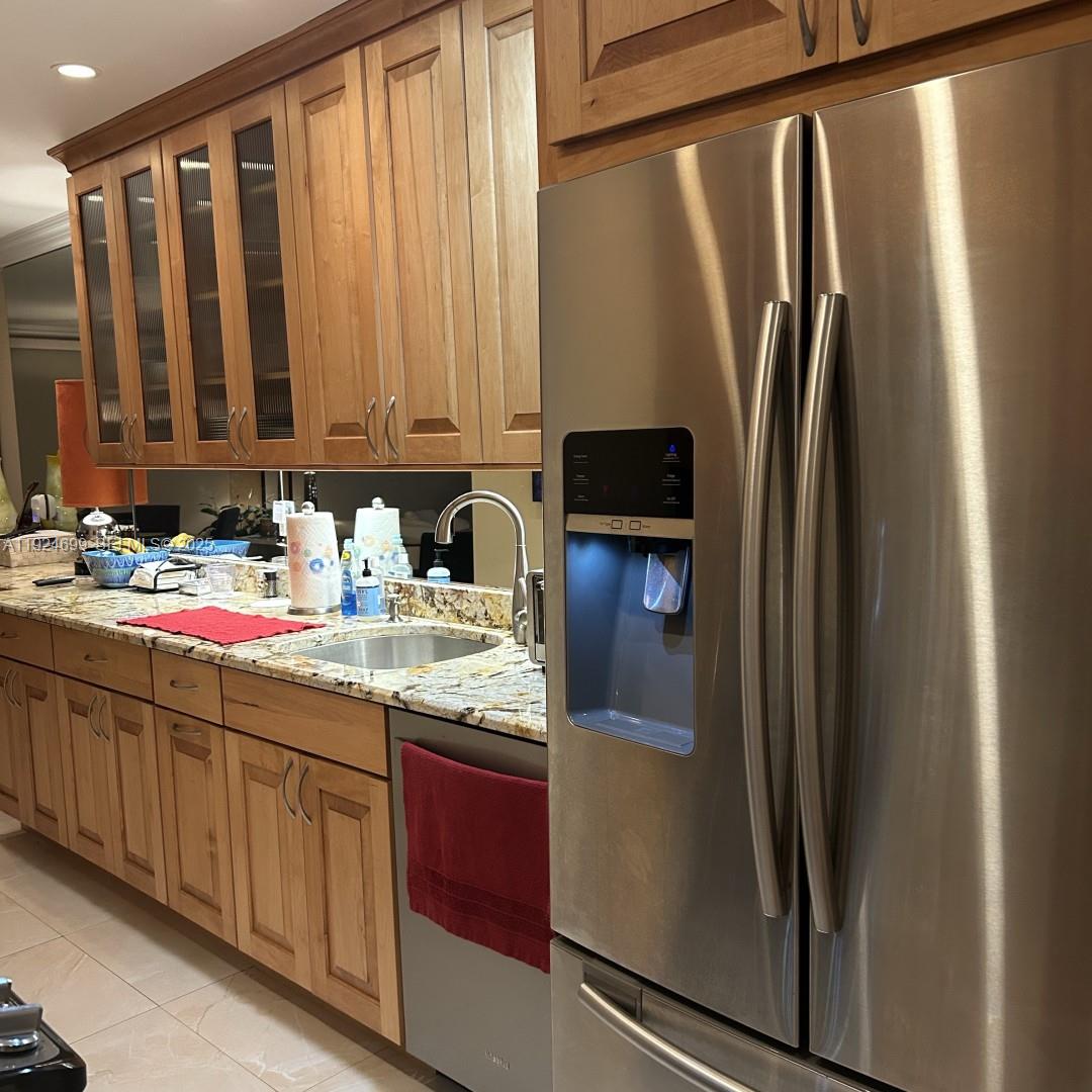 PILOT HOUSE CONDO - Residential