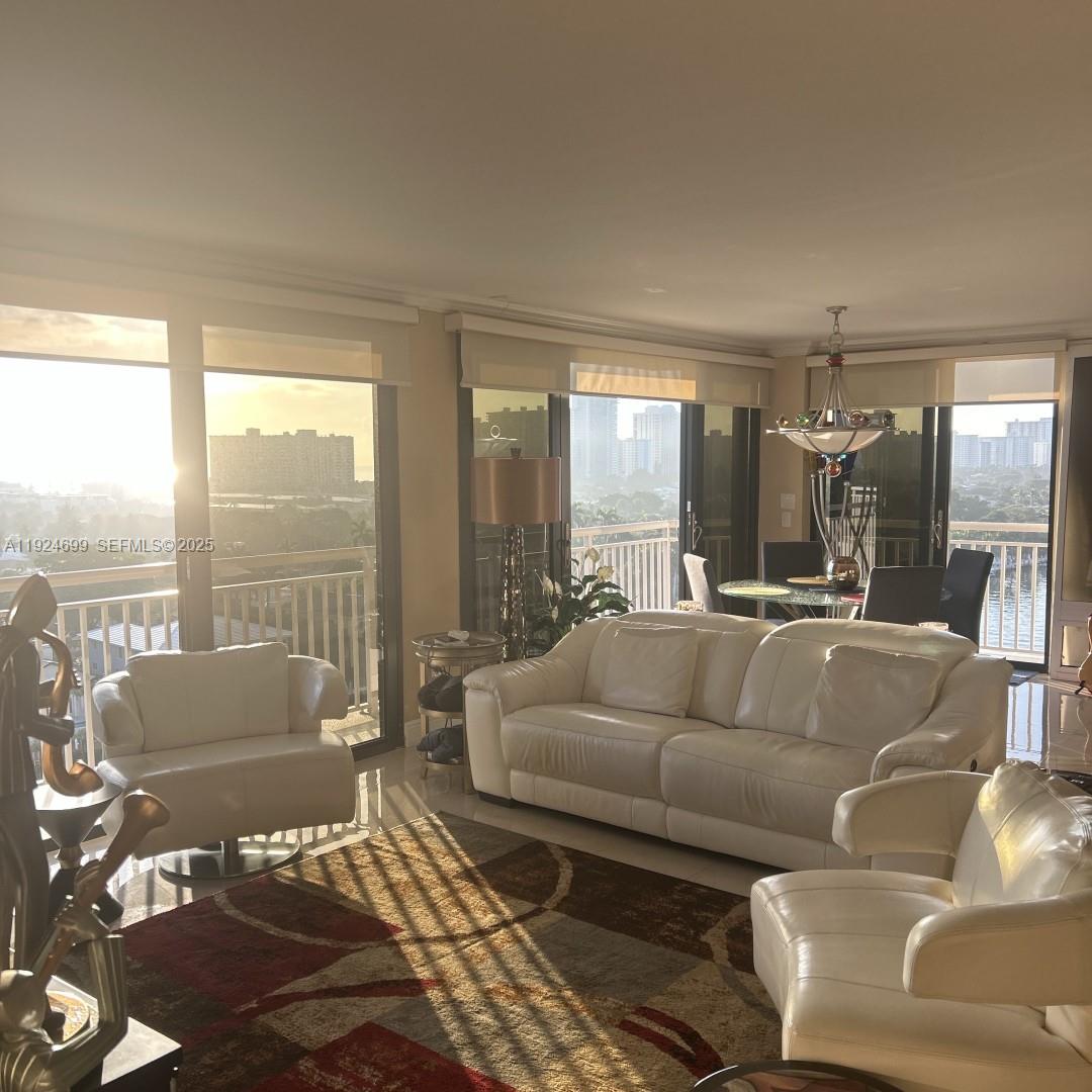 PILOT HOUSE CONDO - Residential