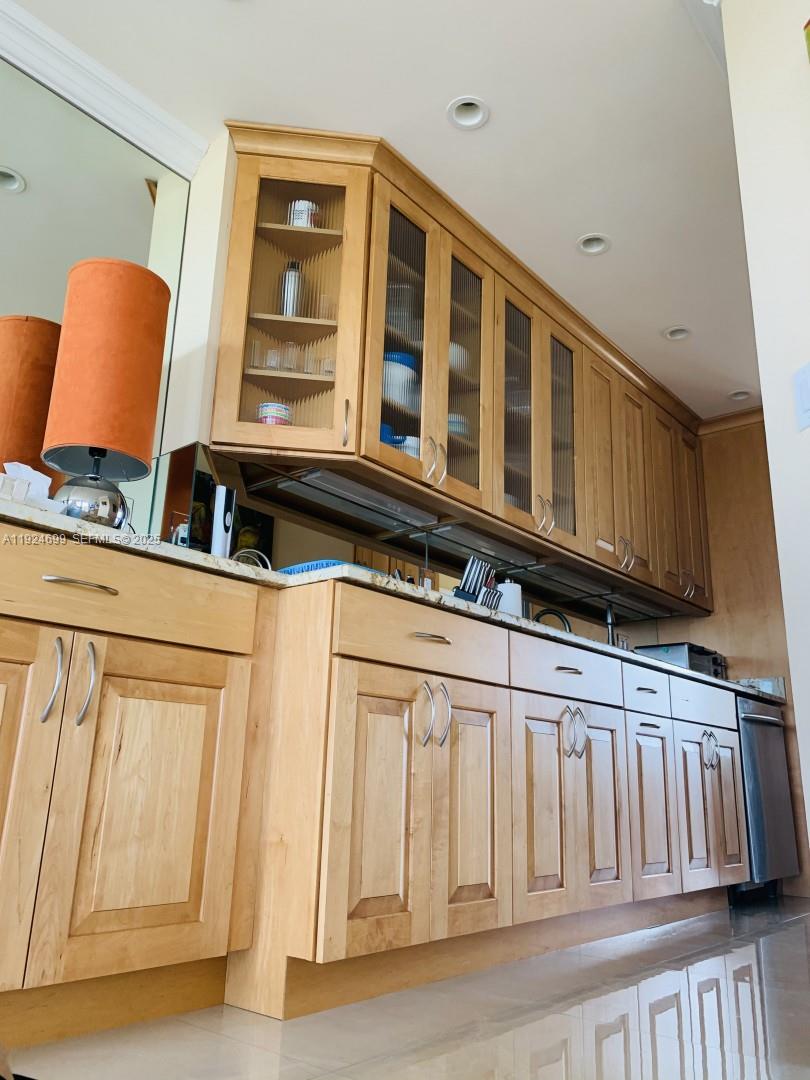 PILOT HOUSE CONDO - Residential