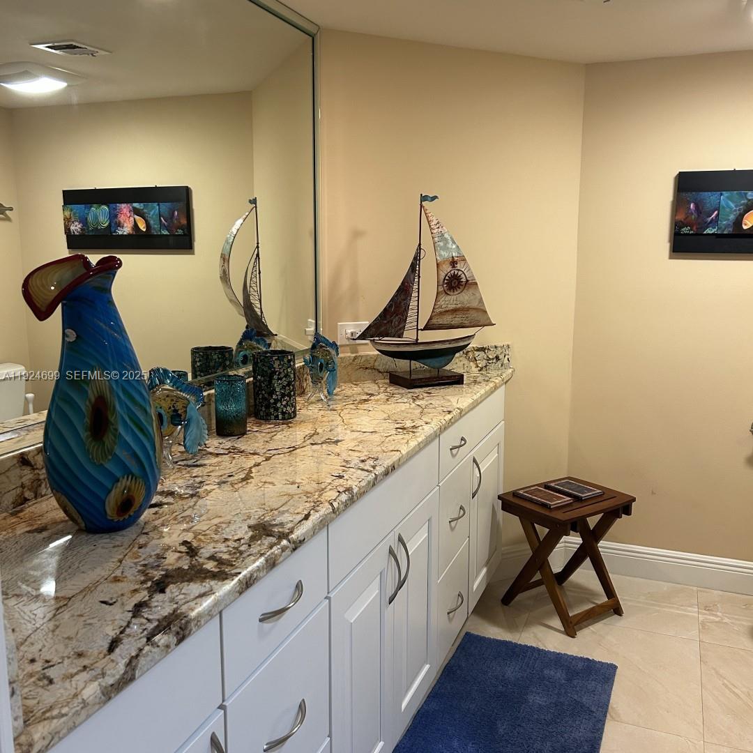 PILOT HOUSE CONDO - Residential