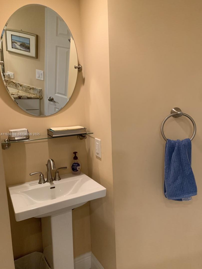 PILOT HOUSE CONDO - Residential