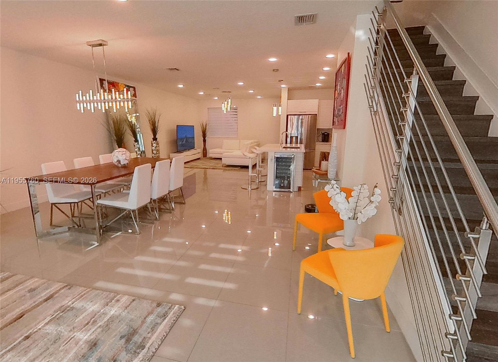 LANDMARK AT DORAL CENTRAL - Residential