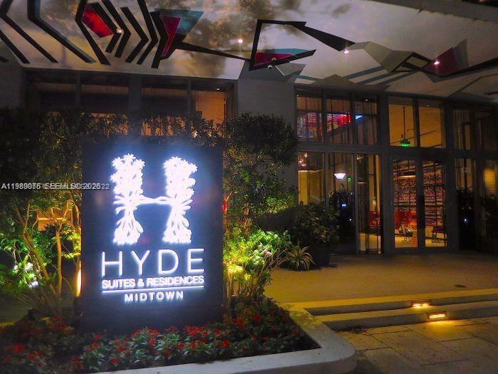 3401 MIDTOWN CONDO - Residential