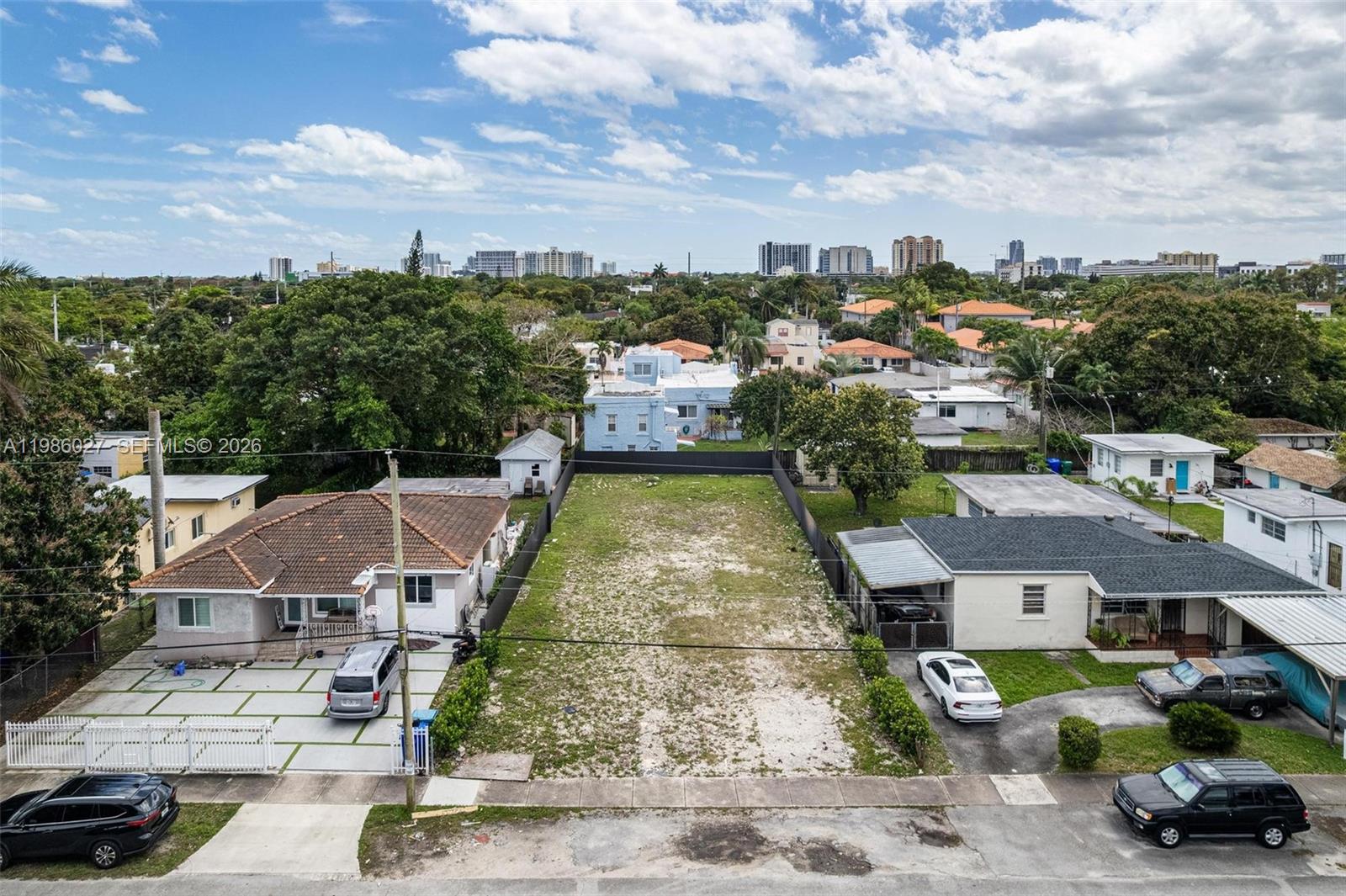 MCALLISTER TERR - Land