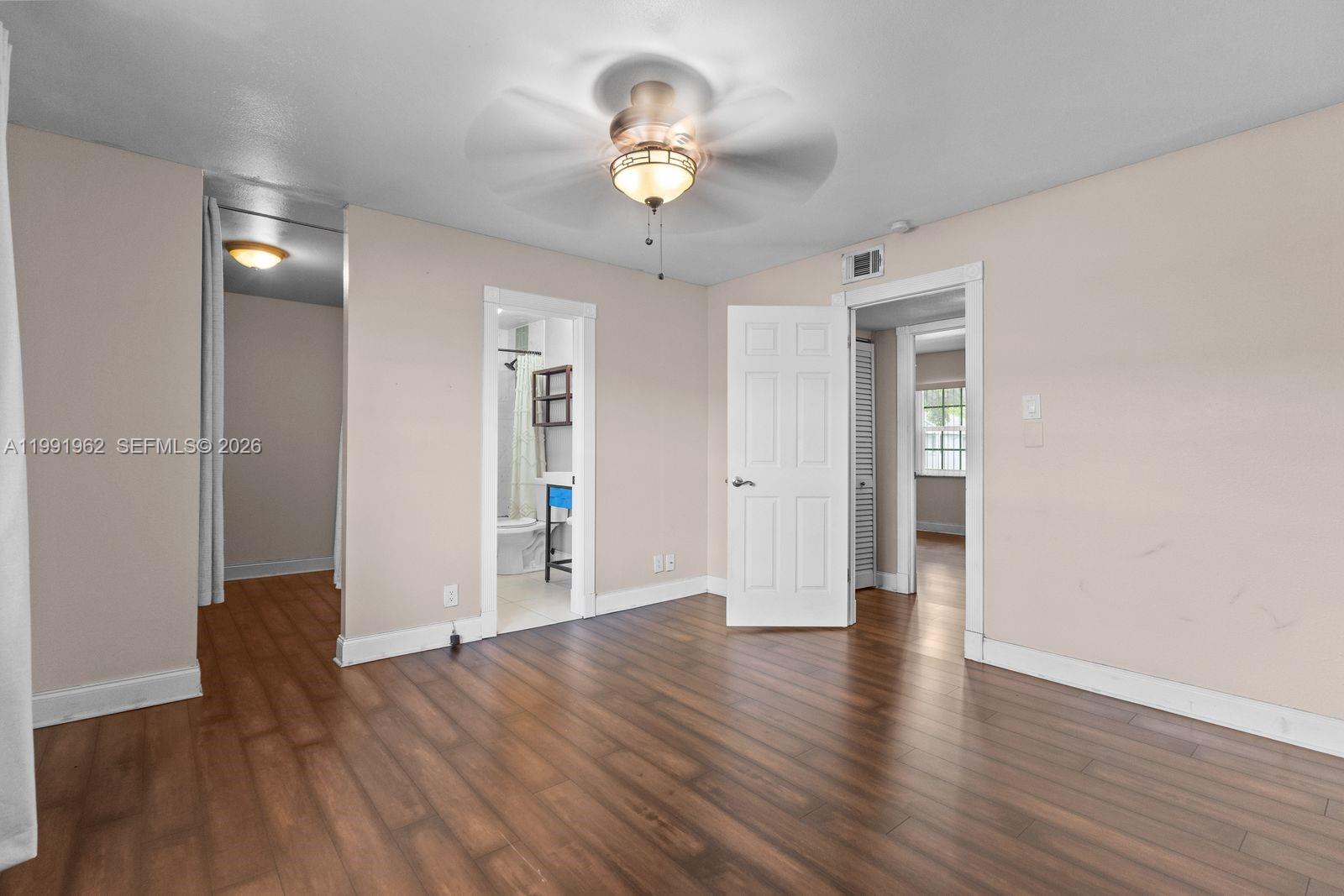 ARROWHEAD GOLF & TENNIS C - Residential Lease
