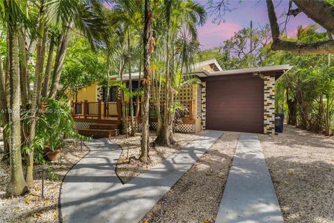 550 Quail Ave Miami Springs FL 33166