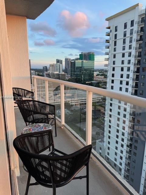STRADA 315 CONDO - Residential Lease
