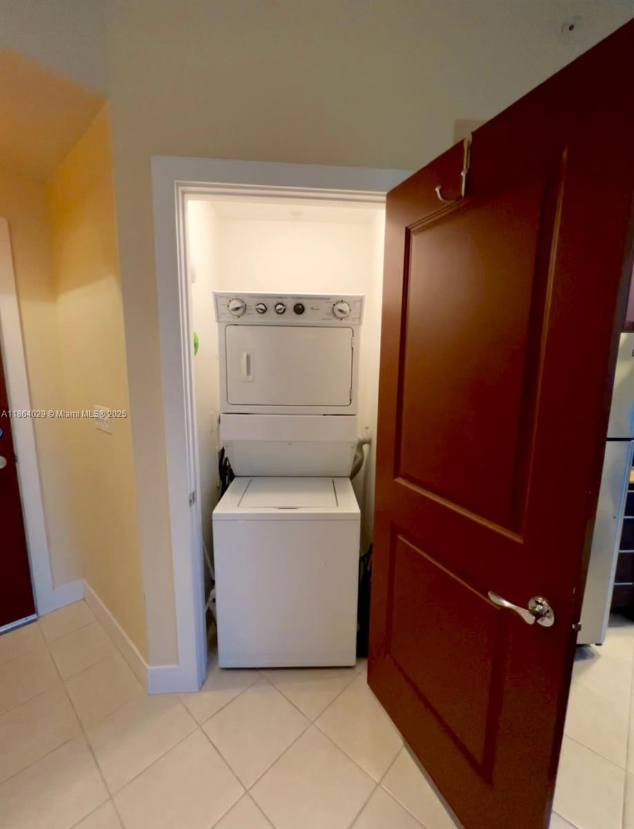 STRADA 315 CONDO - Residential Lease