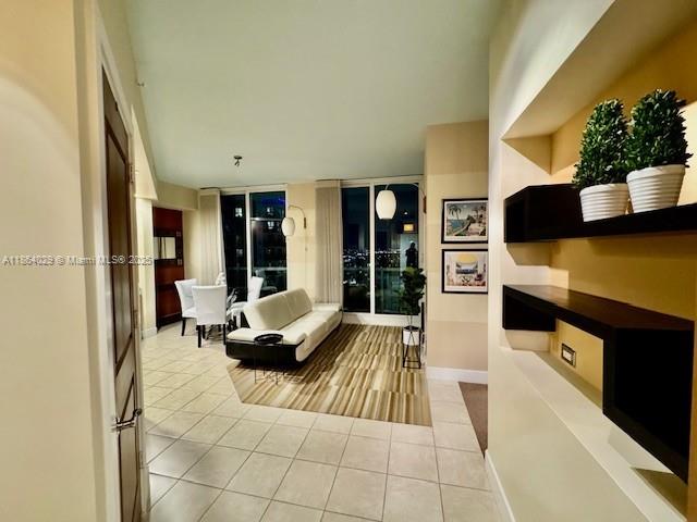 STRADA 315 CONDO - Residential Lease