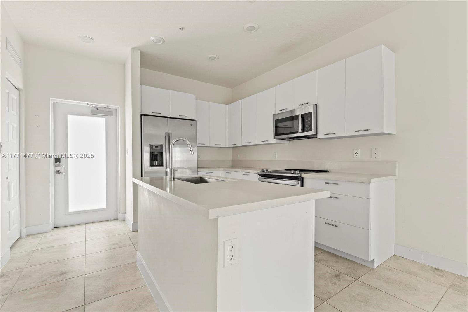 WHITE VIEW SUBDIVISION - Residential