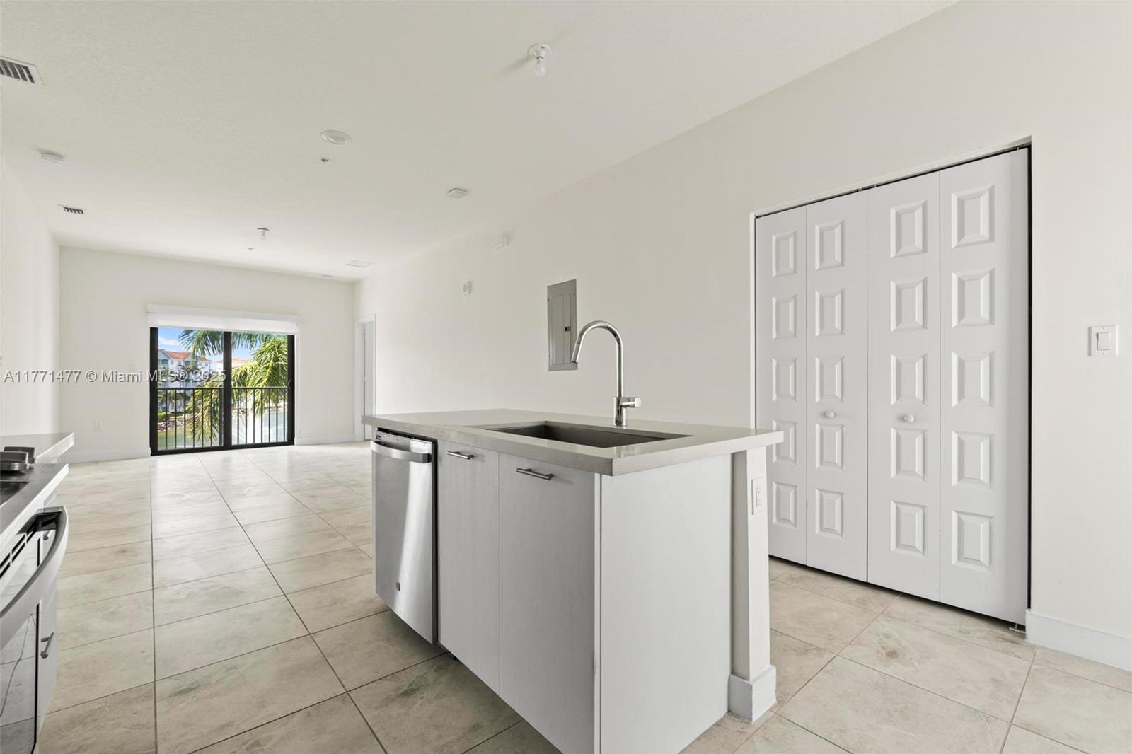 WHITE VIEW SUBDIVISION - Residential