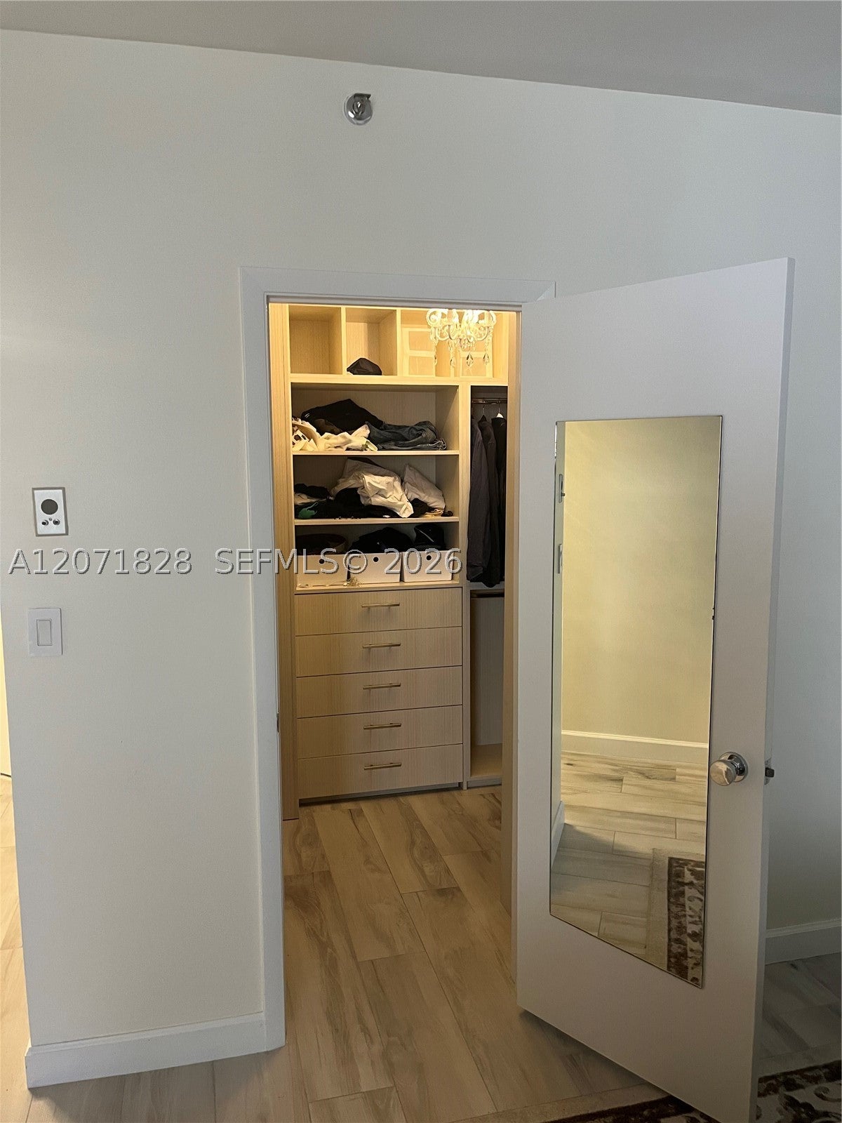 20191 E Country Club Dr 503