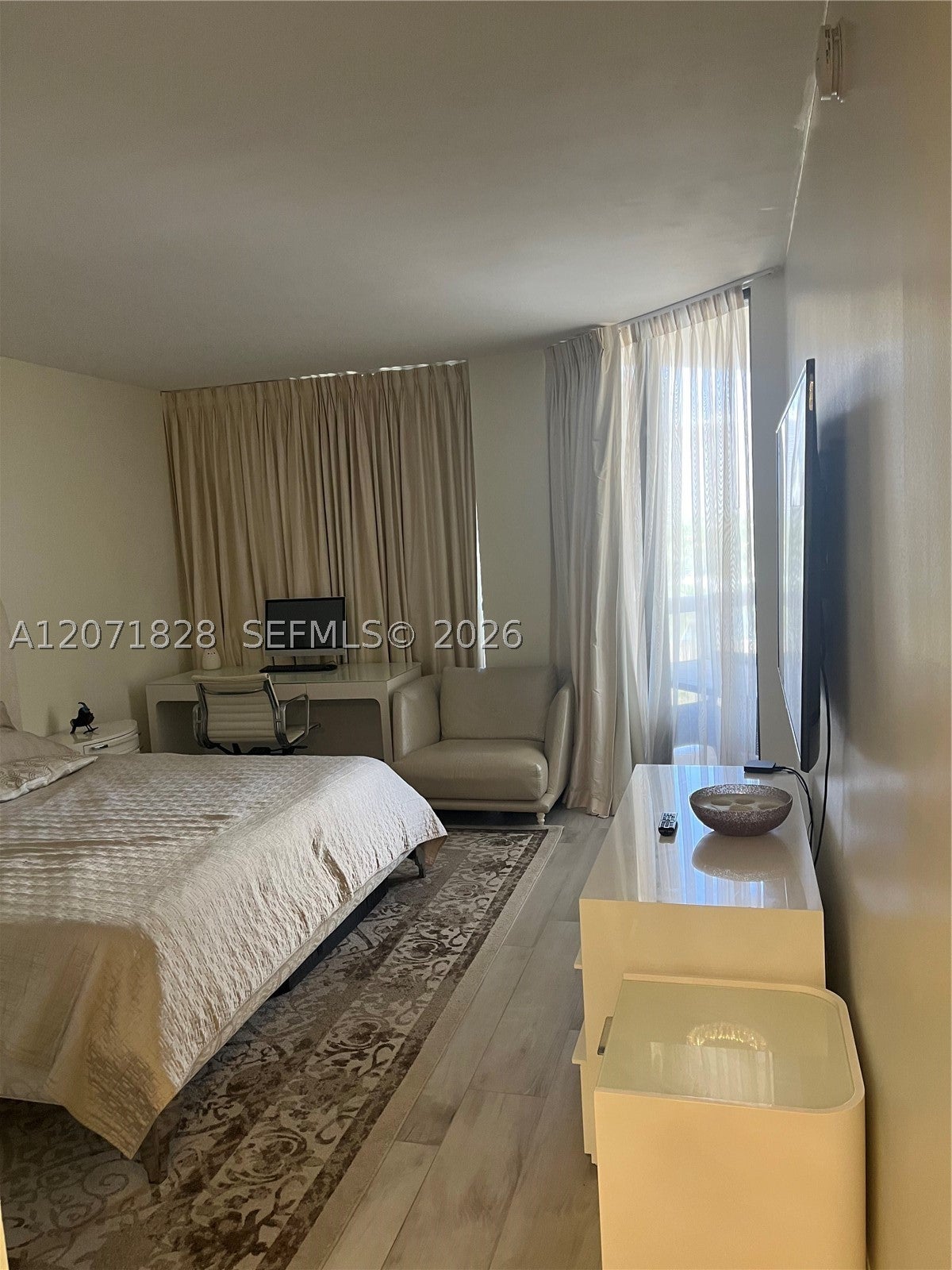 20191 E Country Club Dr 503
