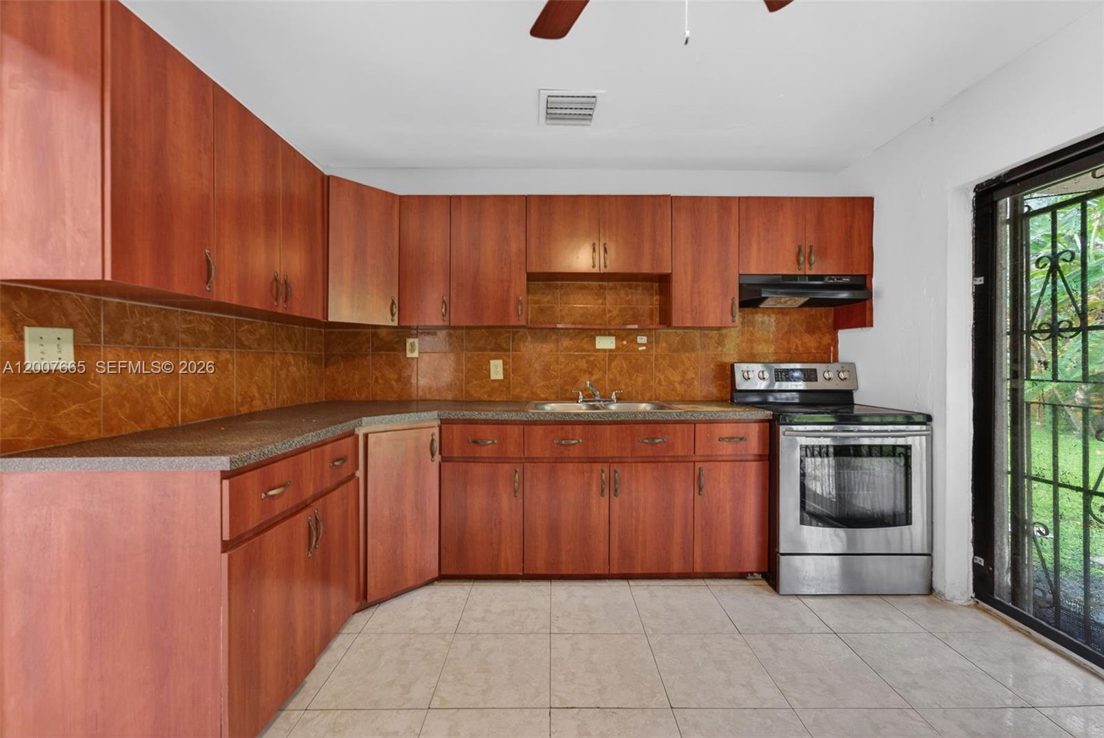 WEST SHORES - Residential Income
