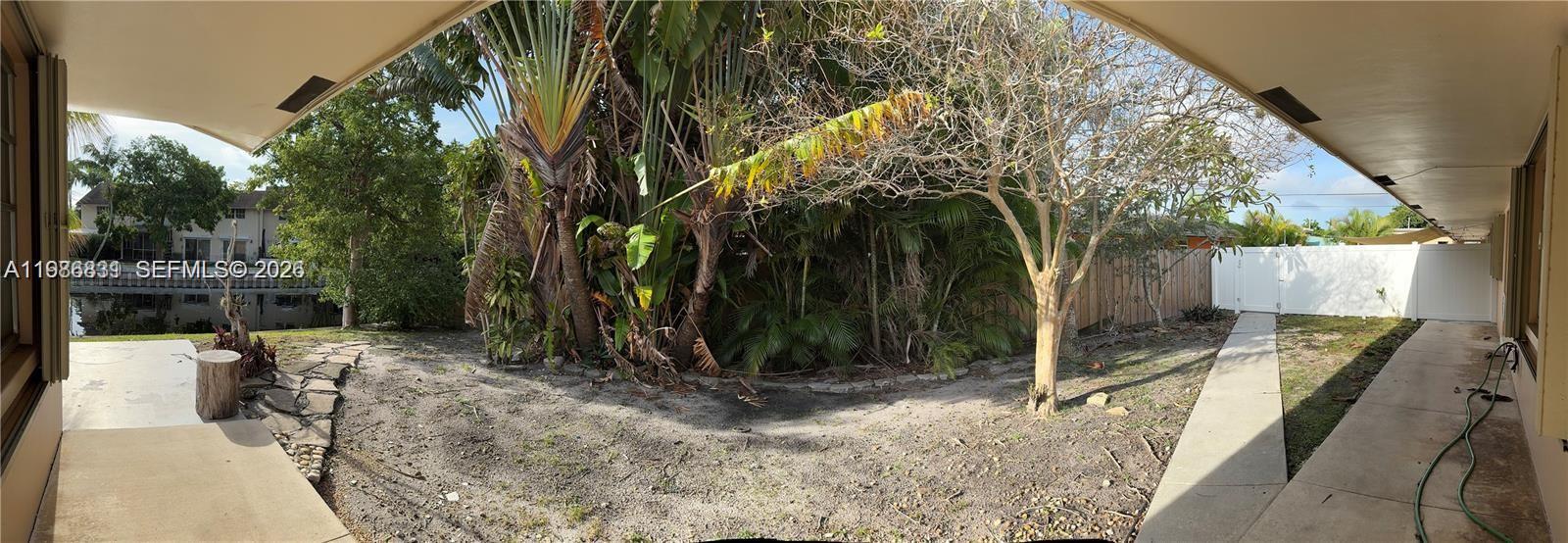 TROPICAL GARDENS AMENDED - Residential Lease