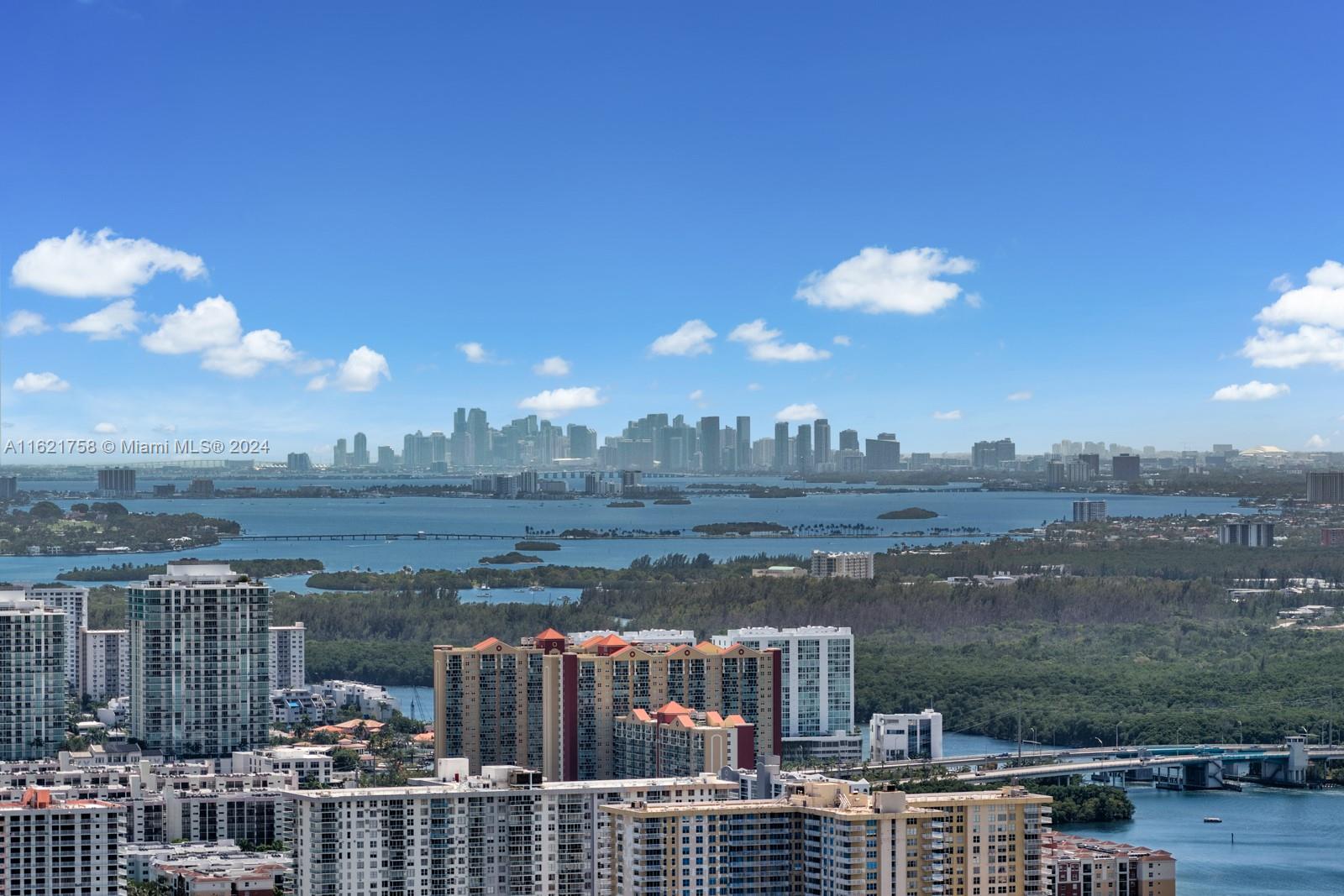 18555 COLLINS AVENUE COND - Residential