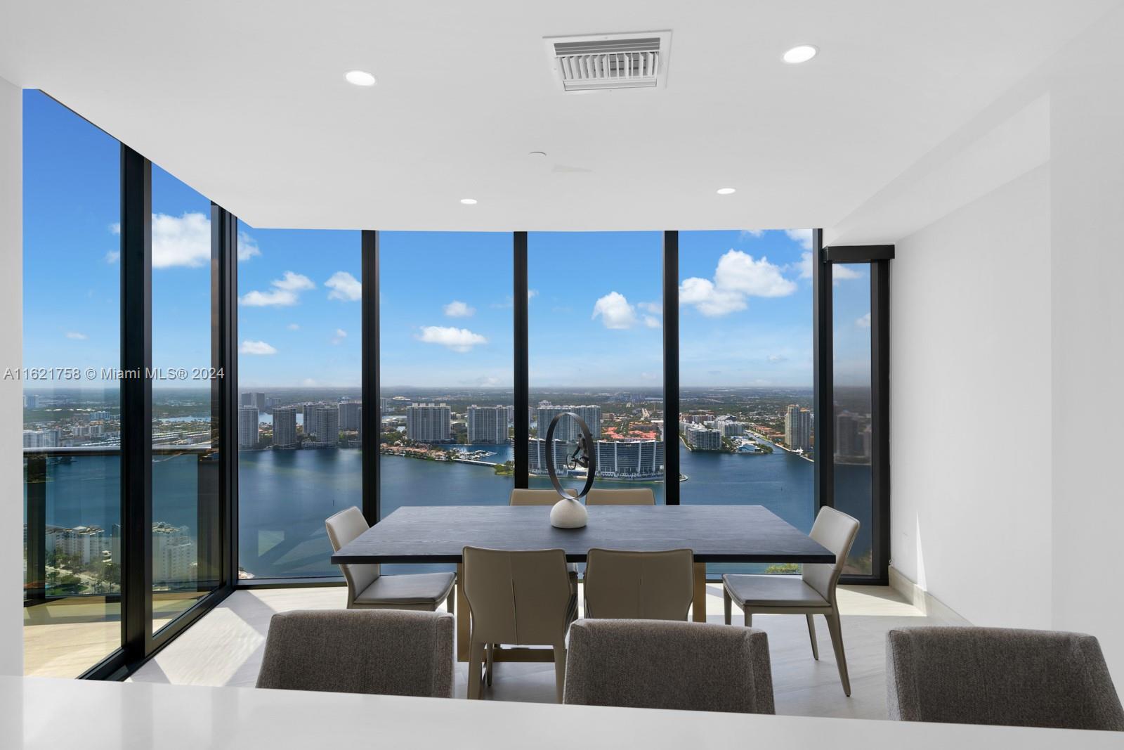 18555 COLLINS AVENUE COND - Residential