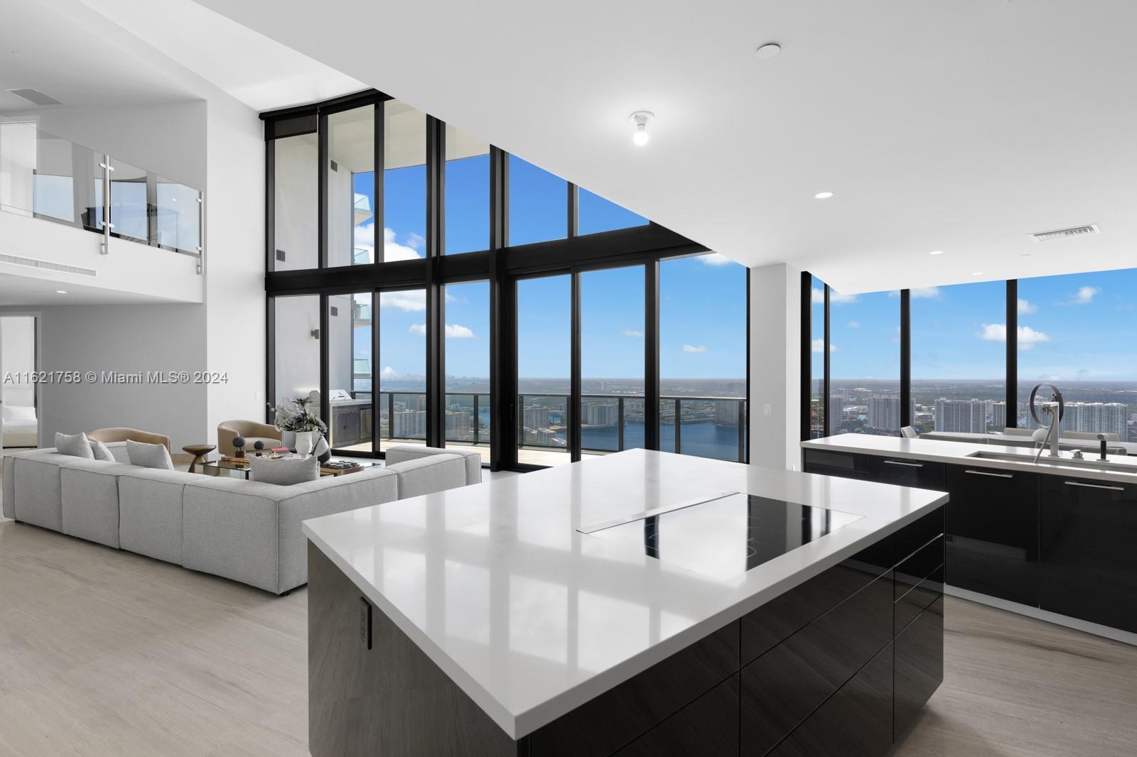 18555 COLLINS AVENUE COND - Residential