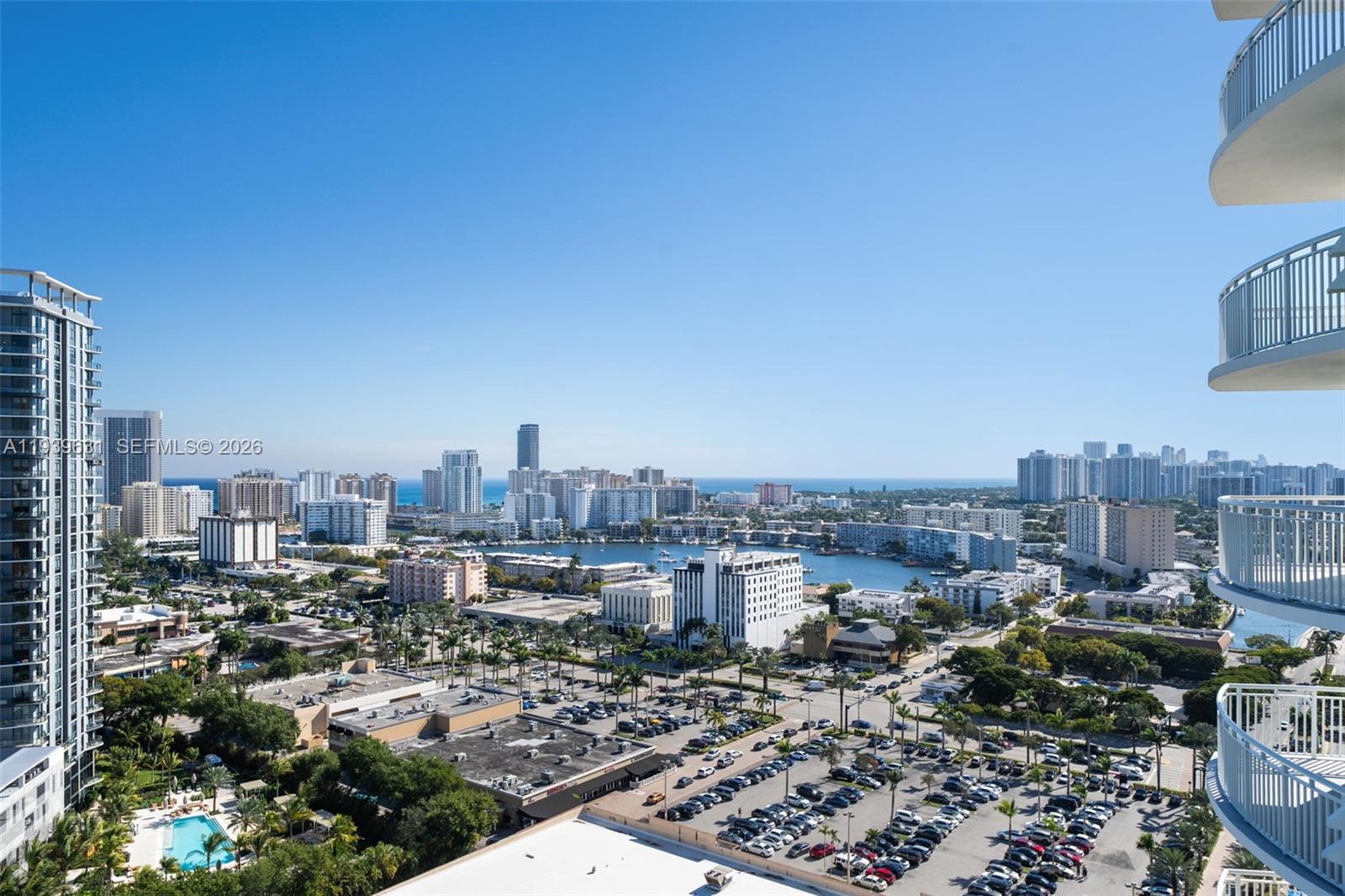 DUO CONDOMINIUM EAST - Residential