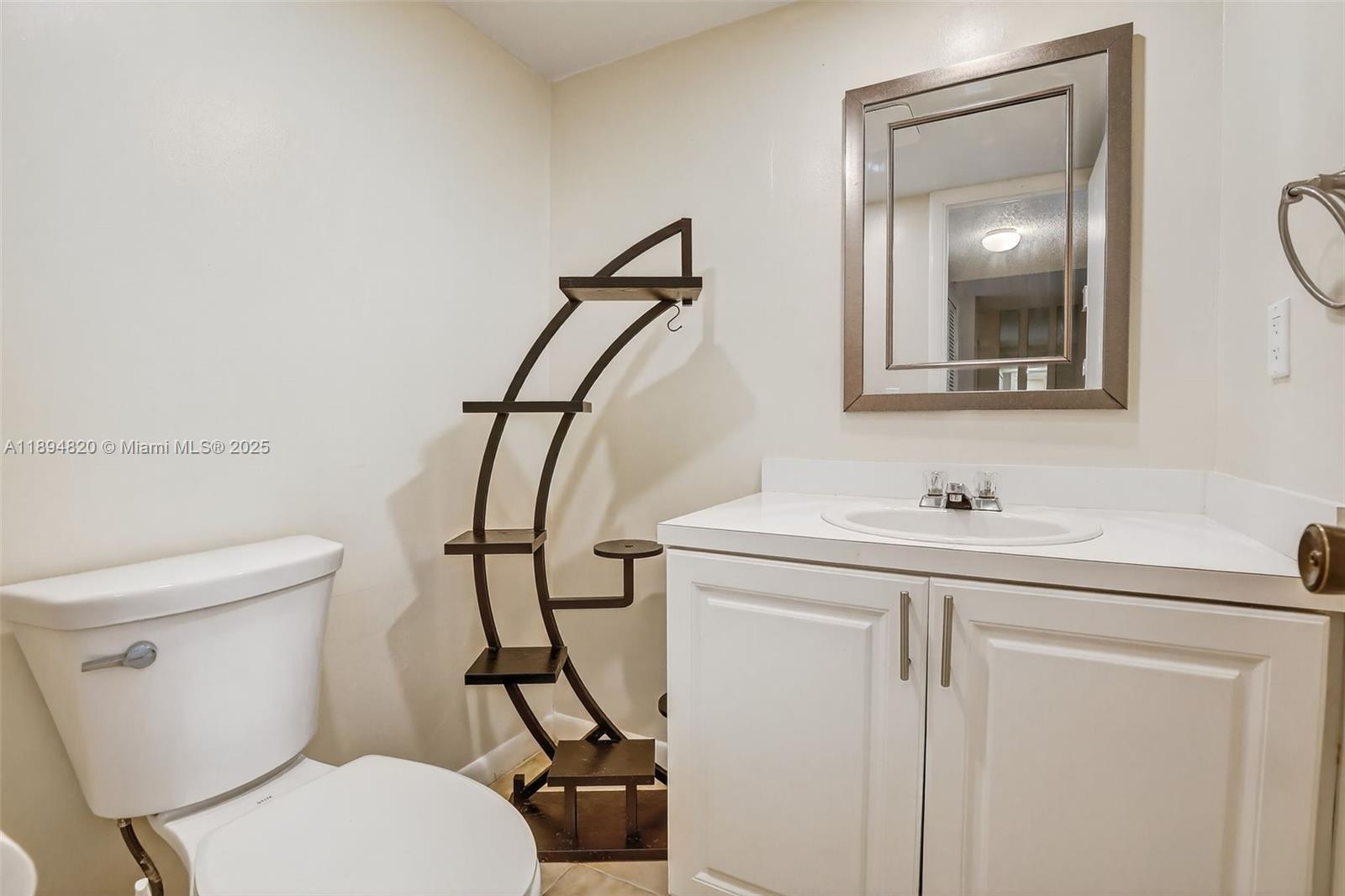 WIMBLEDON AT JACARANDA CO - Residential Lease