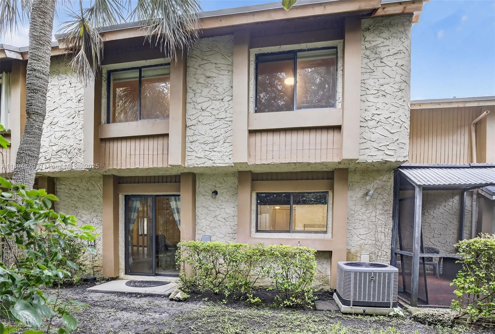 WIMBLEDON AT JACARANDA CO - Residential Lease