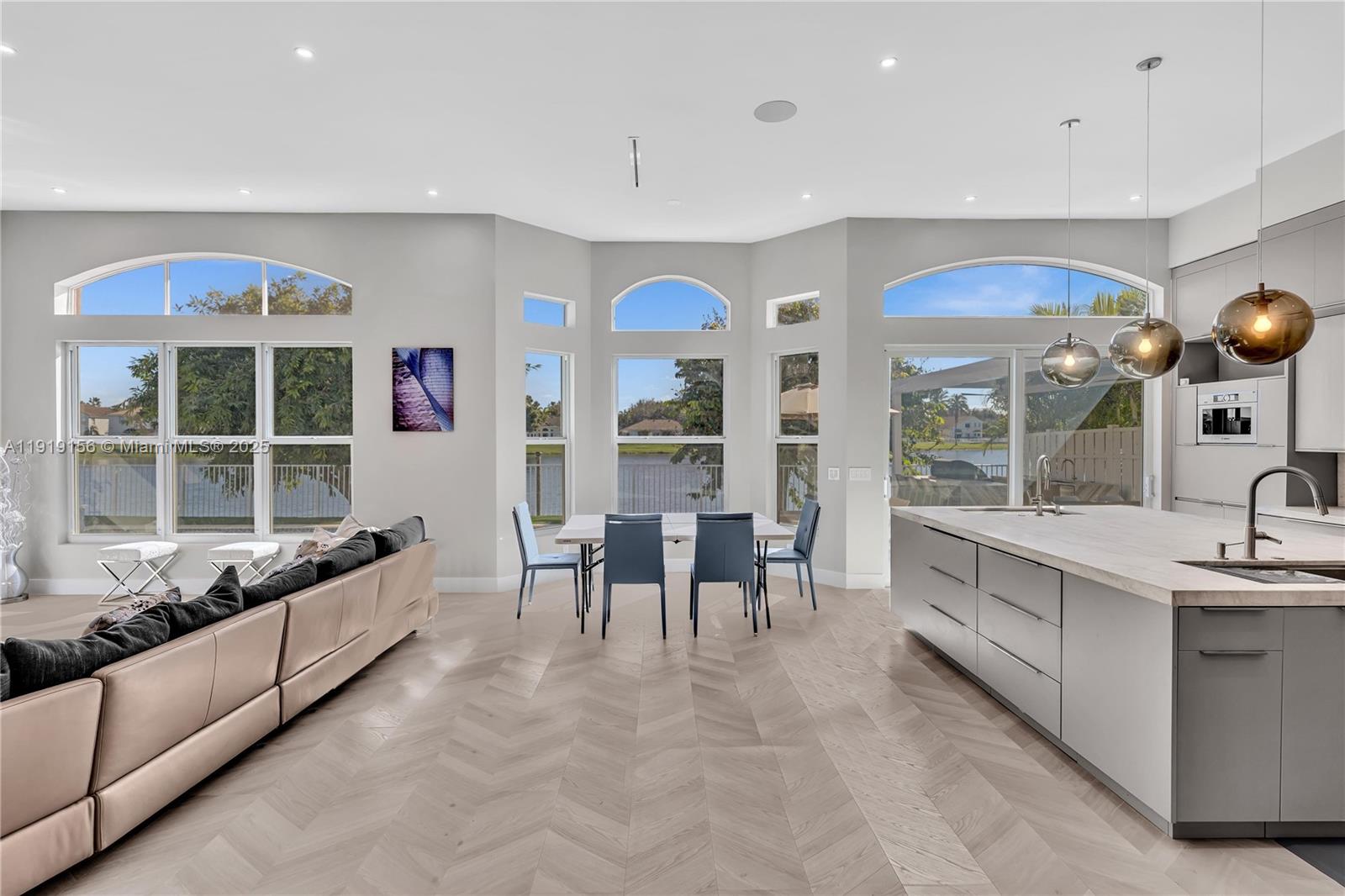 BANYAN OAKRIDGE PLAT - Residential