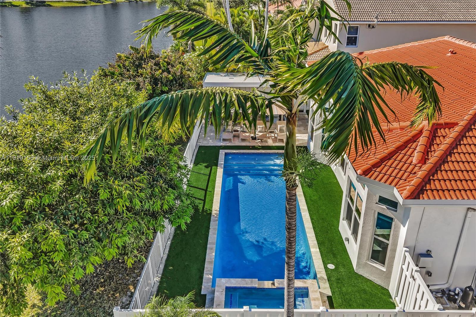 BANYAN OAKRIDGE PLAT - Residential