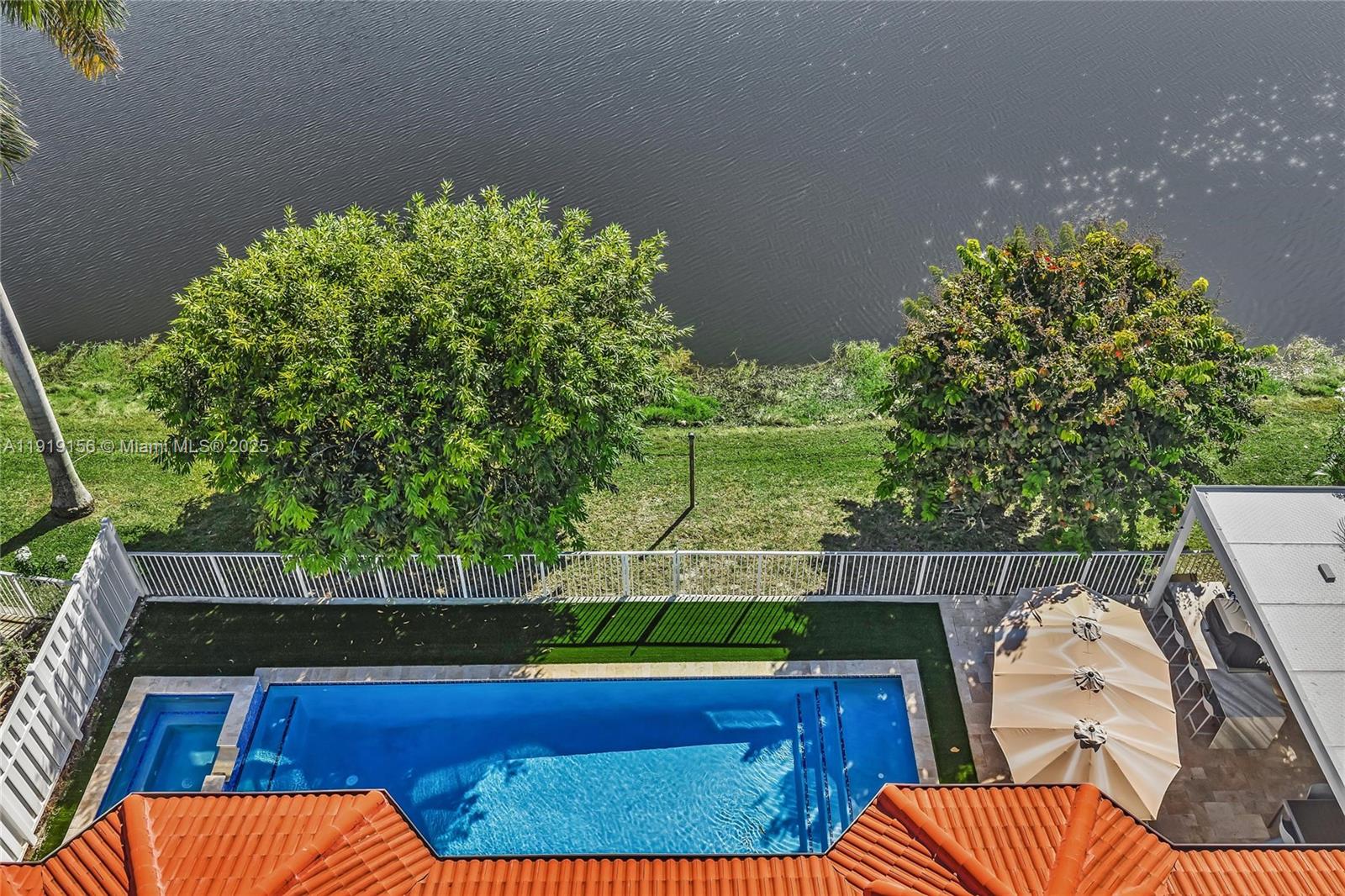 BANYAN OAKRIDGE PLAT - Residential