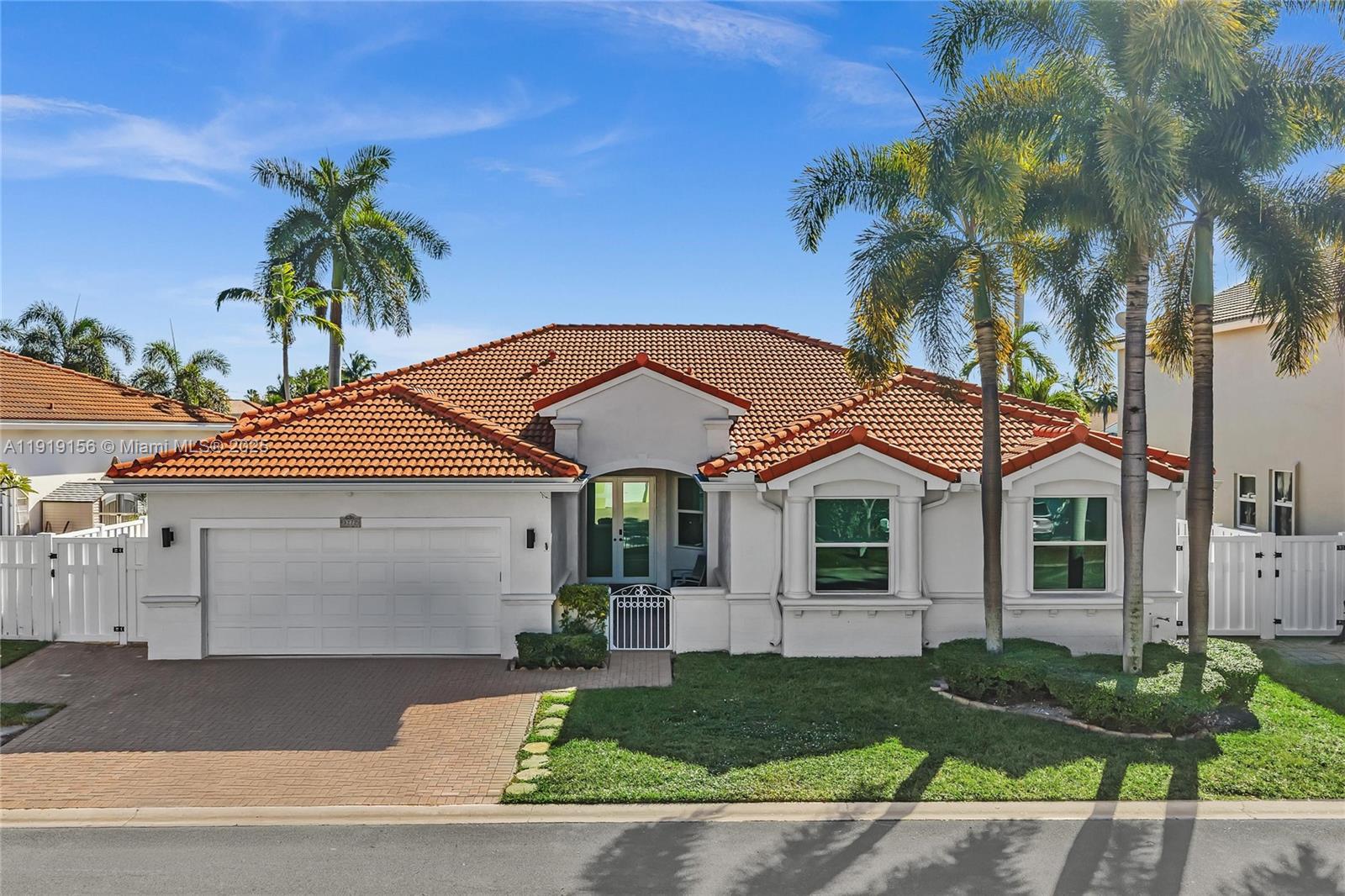 BANYAN OAKRIDGE PLAT - Residential