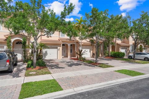 Photo of 2674 SW 84th Ter #102, Miramar, FL 33025 (MLS # A11849991)