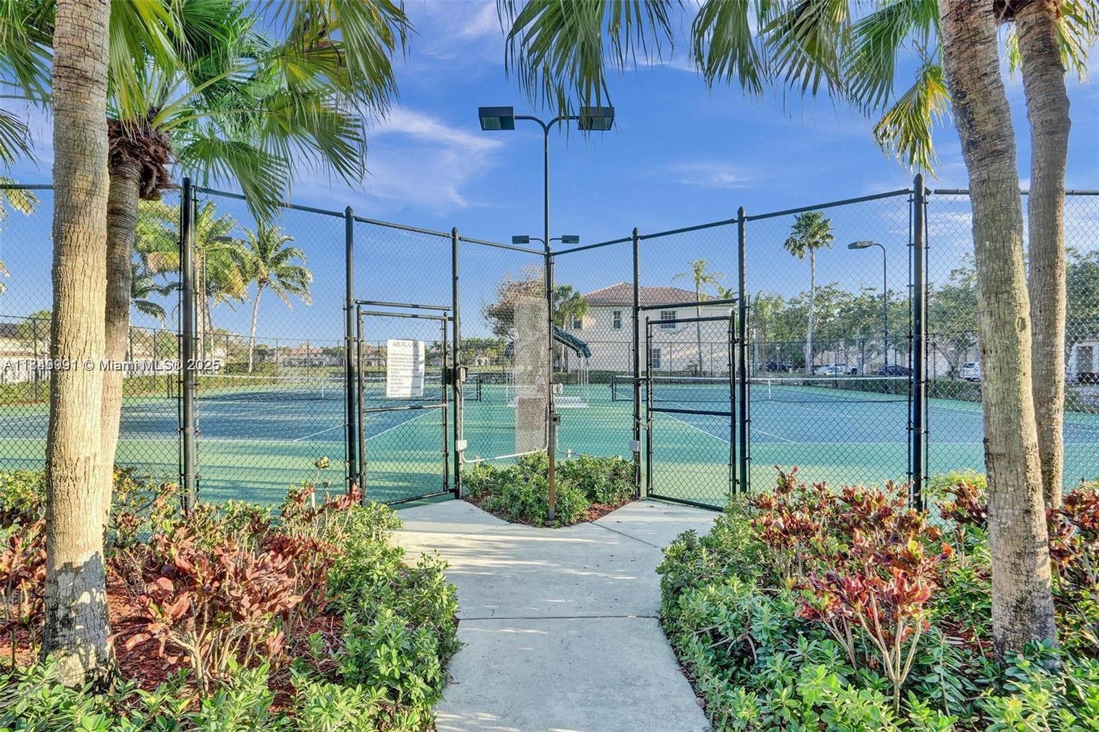 MURANO AT HAMPTON PK NO 4 - Residential