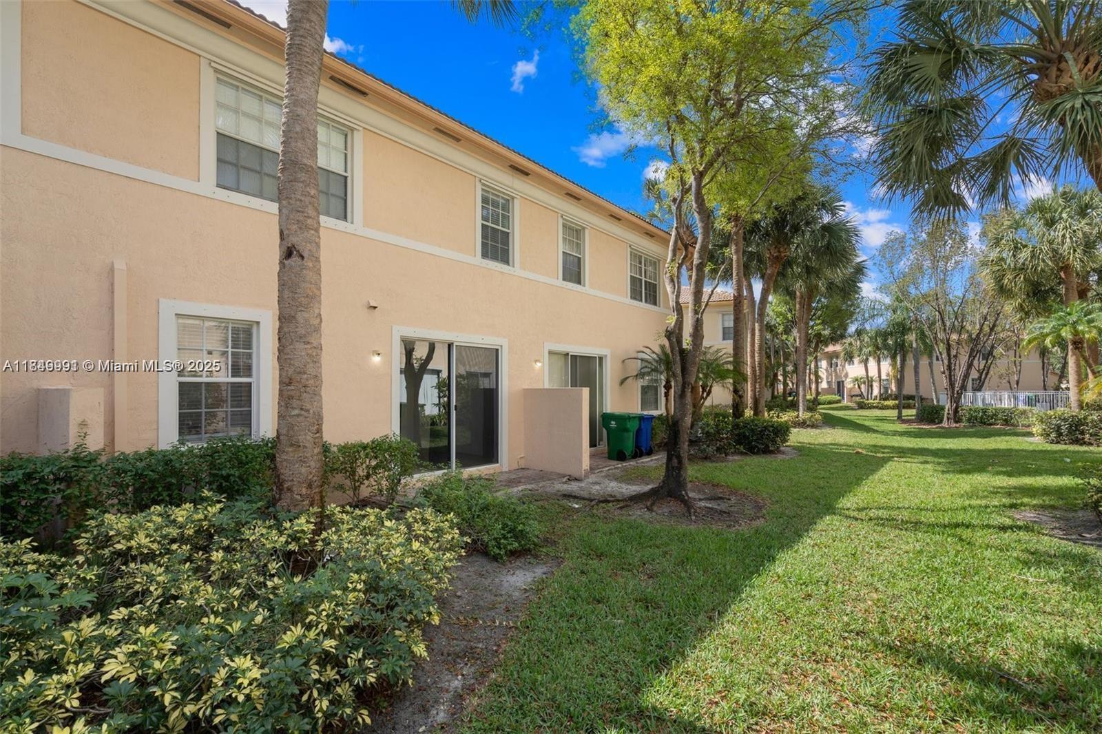 2674 SW 84th Ter 102