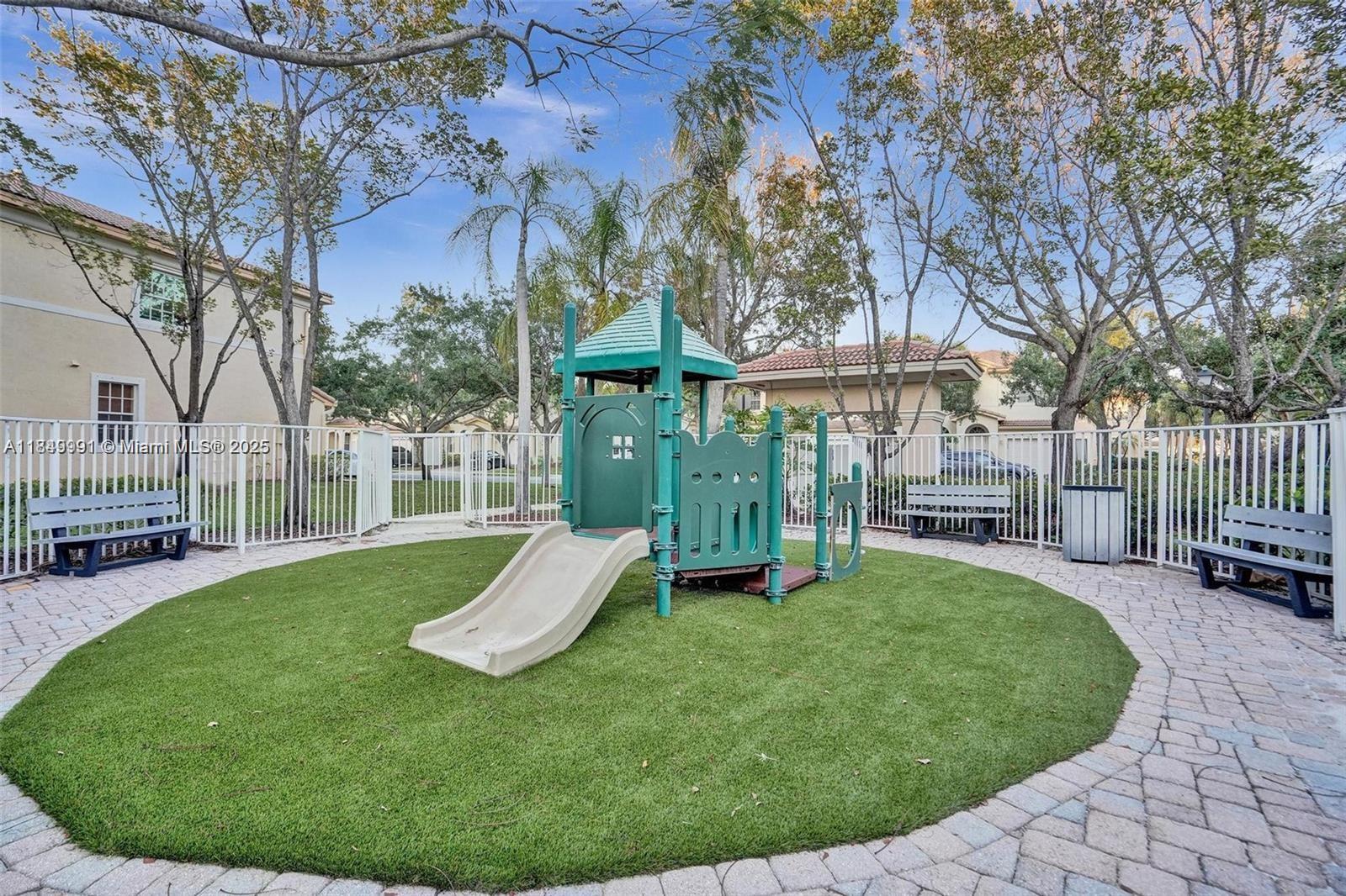 MURANO AT HAMPTON PK NO 4 - Residential