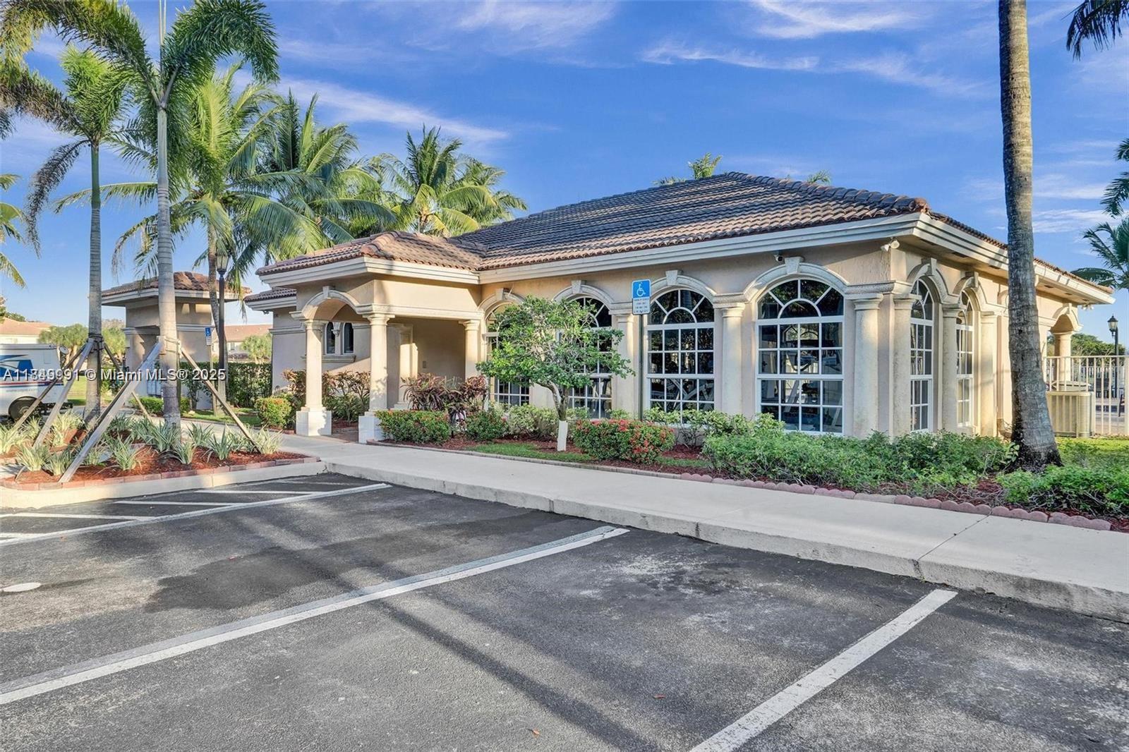 MURANO AT HAMPTON PK NO 4 - Residential