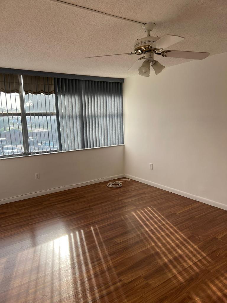 WILSHIRE CONDO - Residential Lease