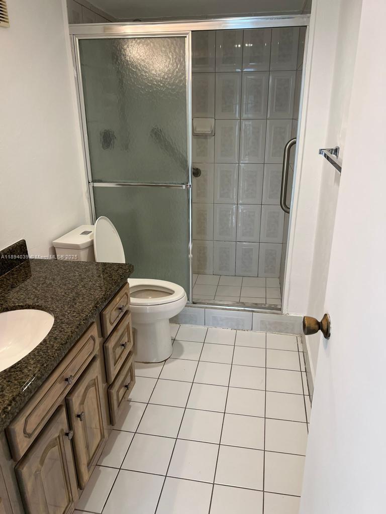 WILSHIRE CONDO - Residential Lease