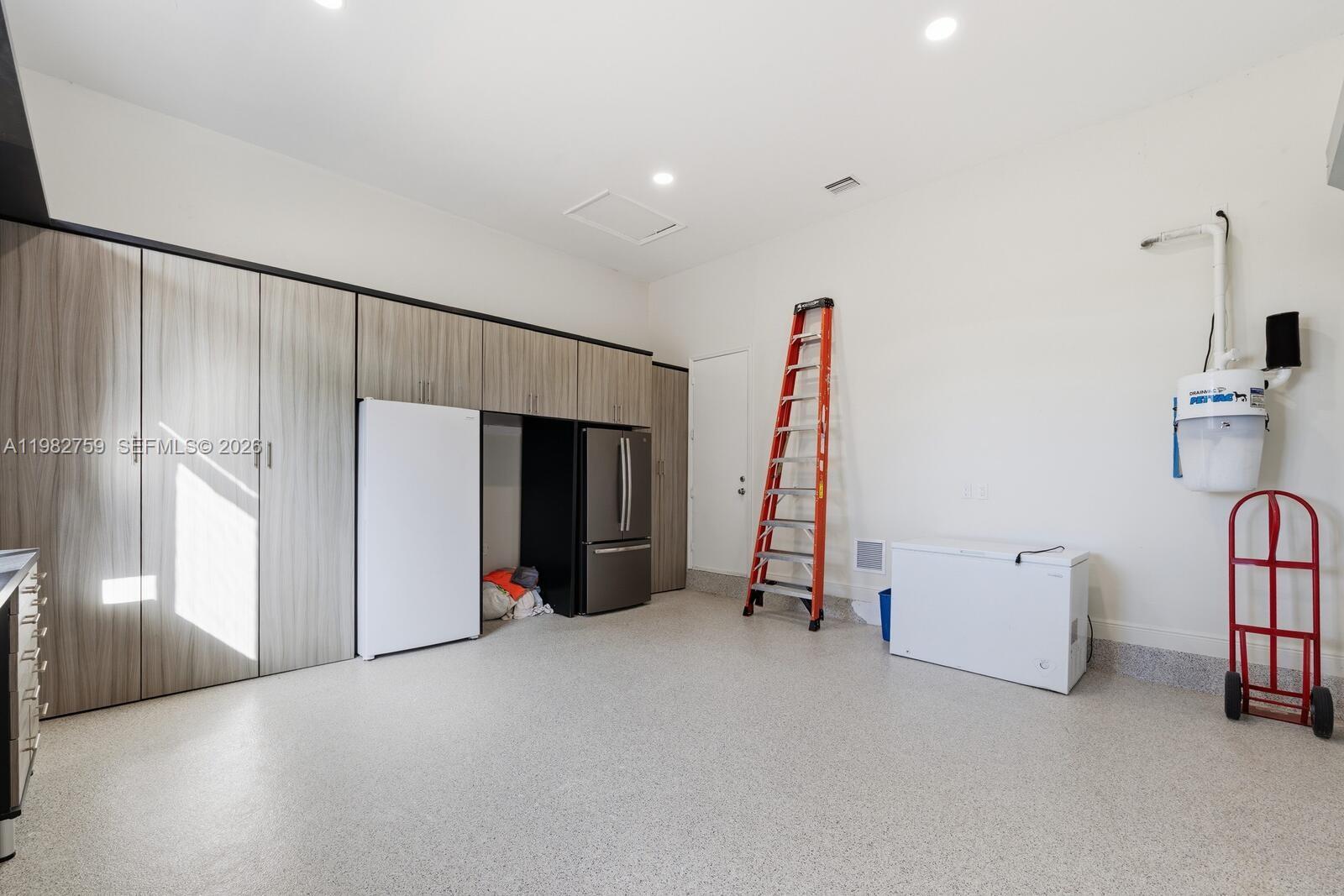 THE LANDINGS SEC 2 - Residential