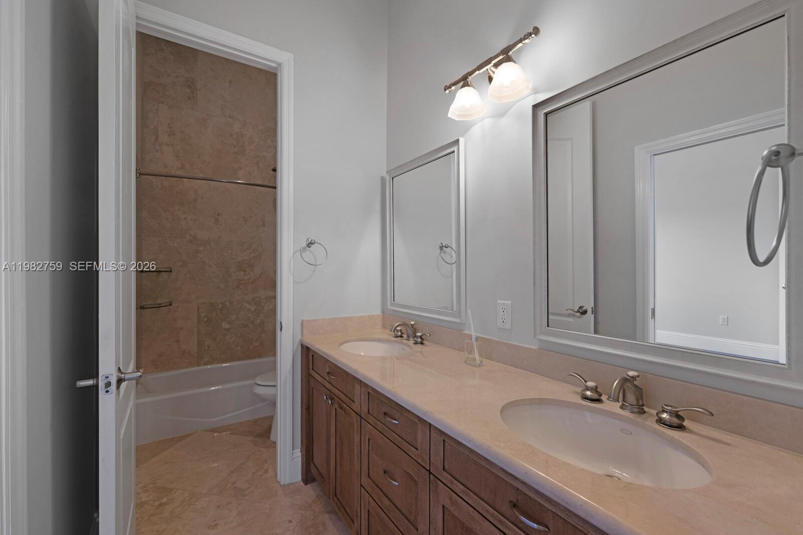 THE LANDINGS SEC 2 - Residential