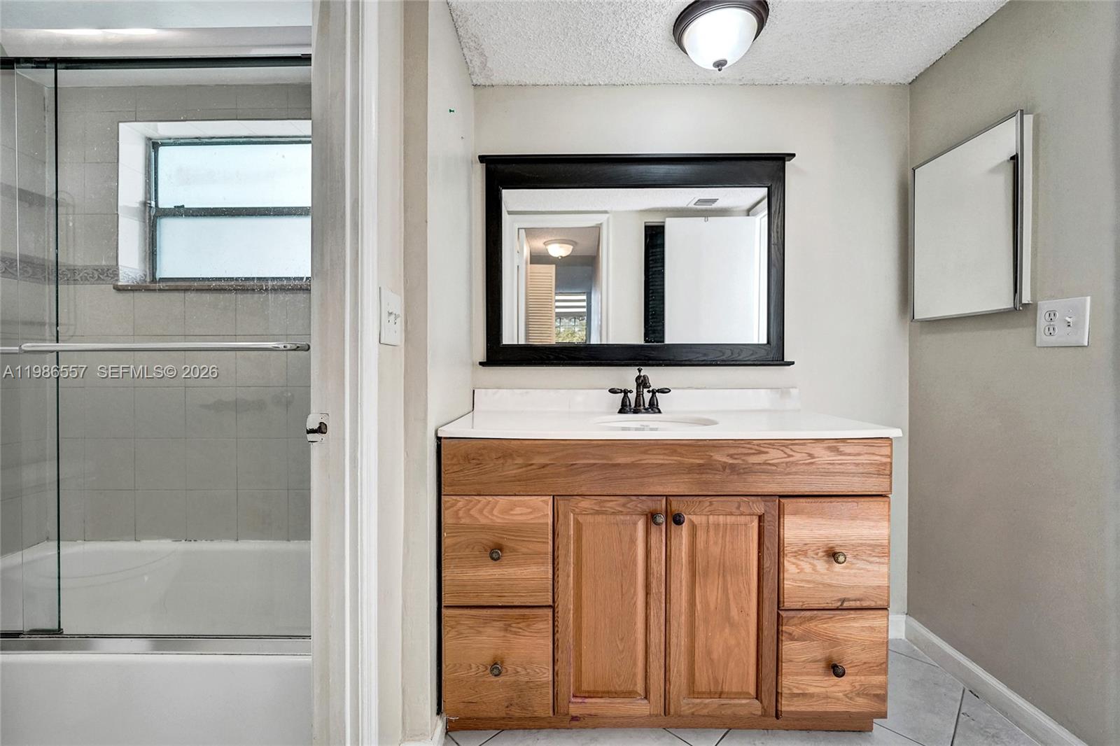 POINCIANA 4 OF PINE ISLAN - Residential Lease