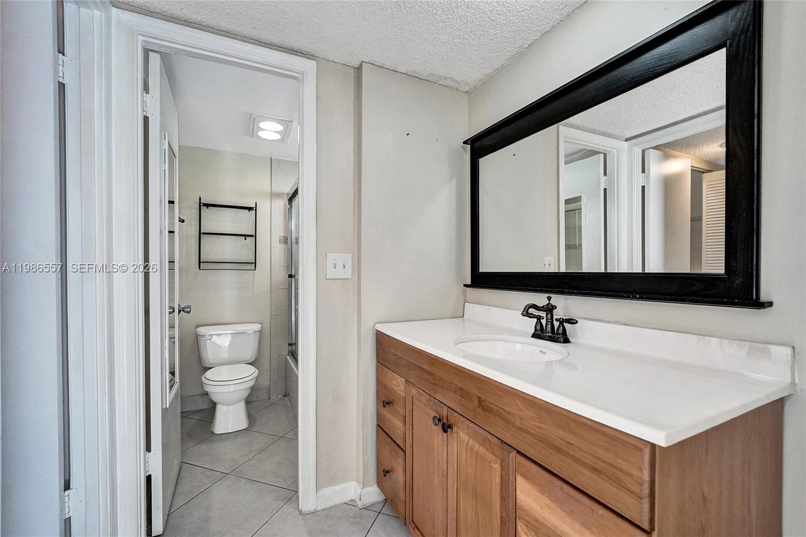 POINCIANA 4 OF PINE ISLAN - Residential Lease