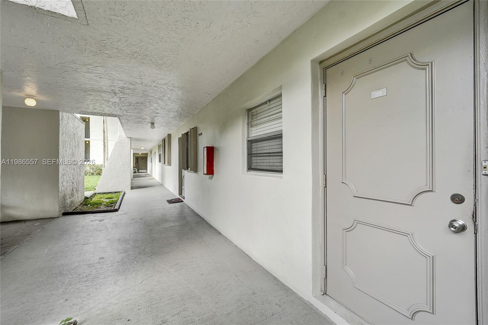 POINCIANA 4 OF PINE ISLAN - Residential Lease